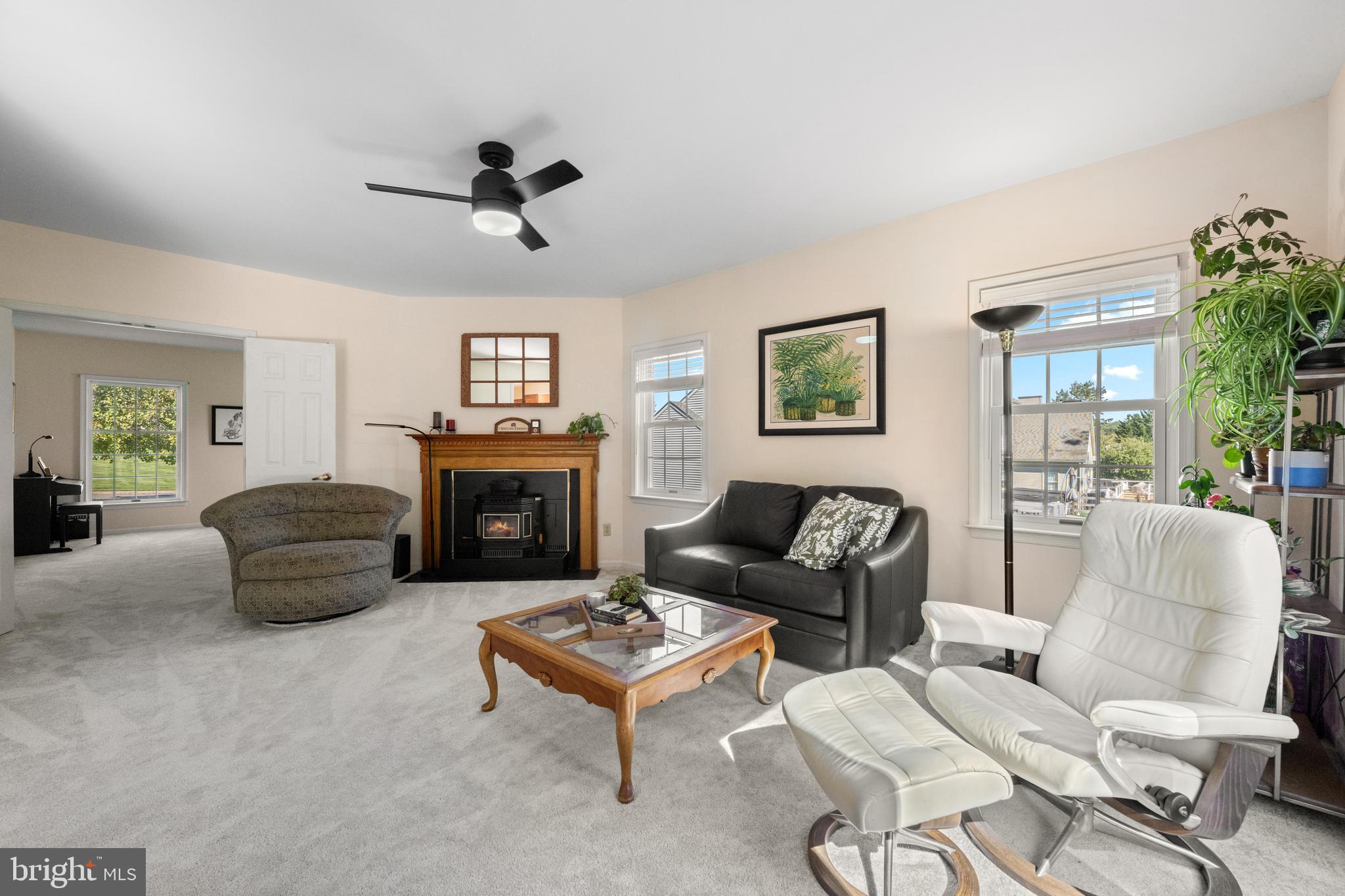 WOODLARK FARM - Residential