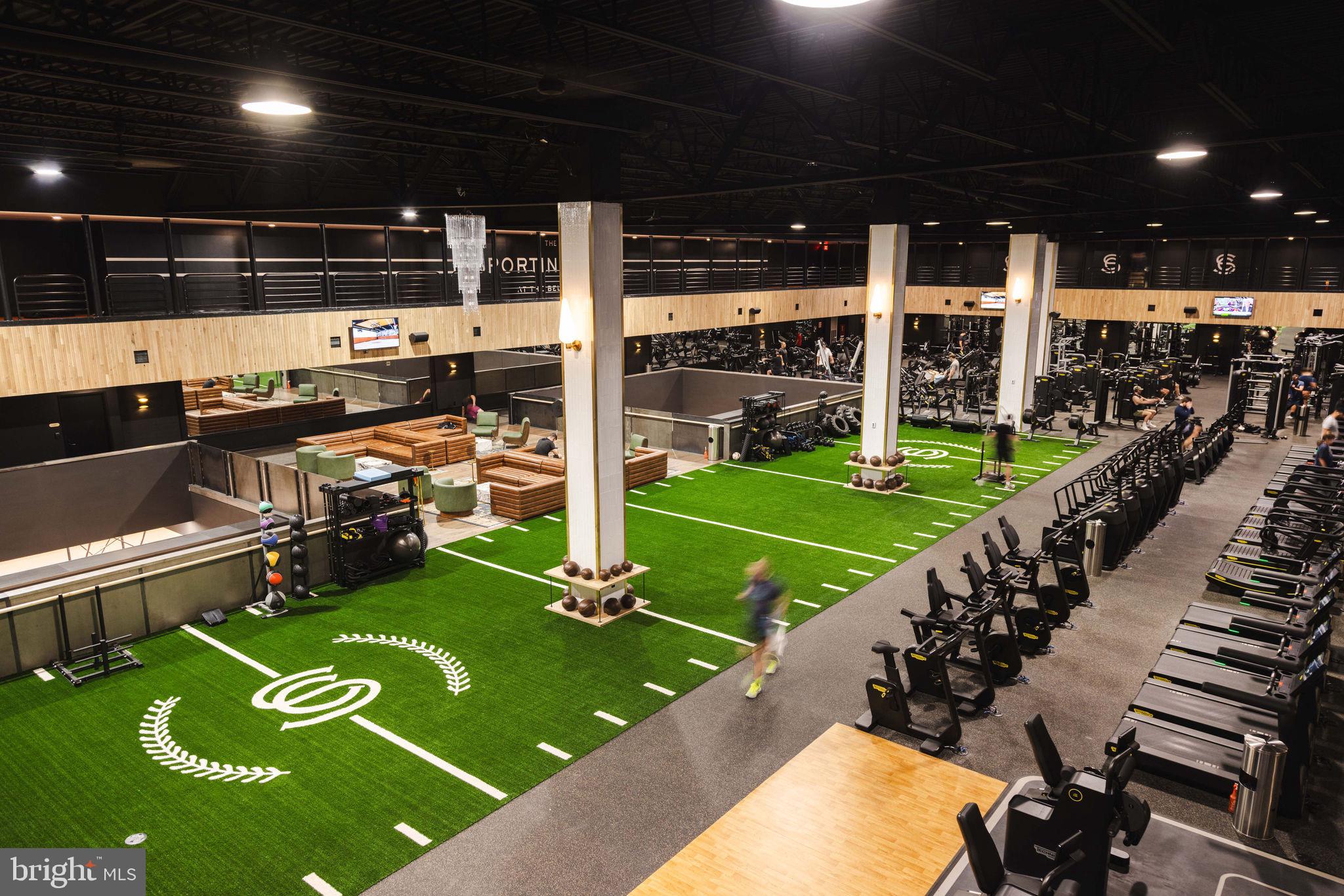 CENTER CITY - Residential Lease