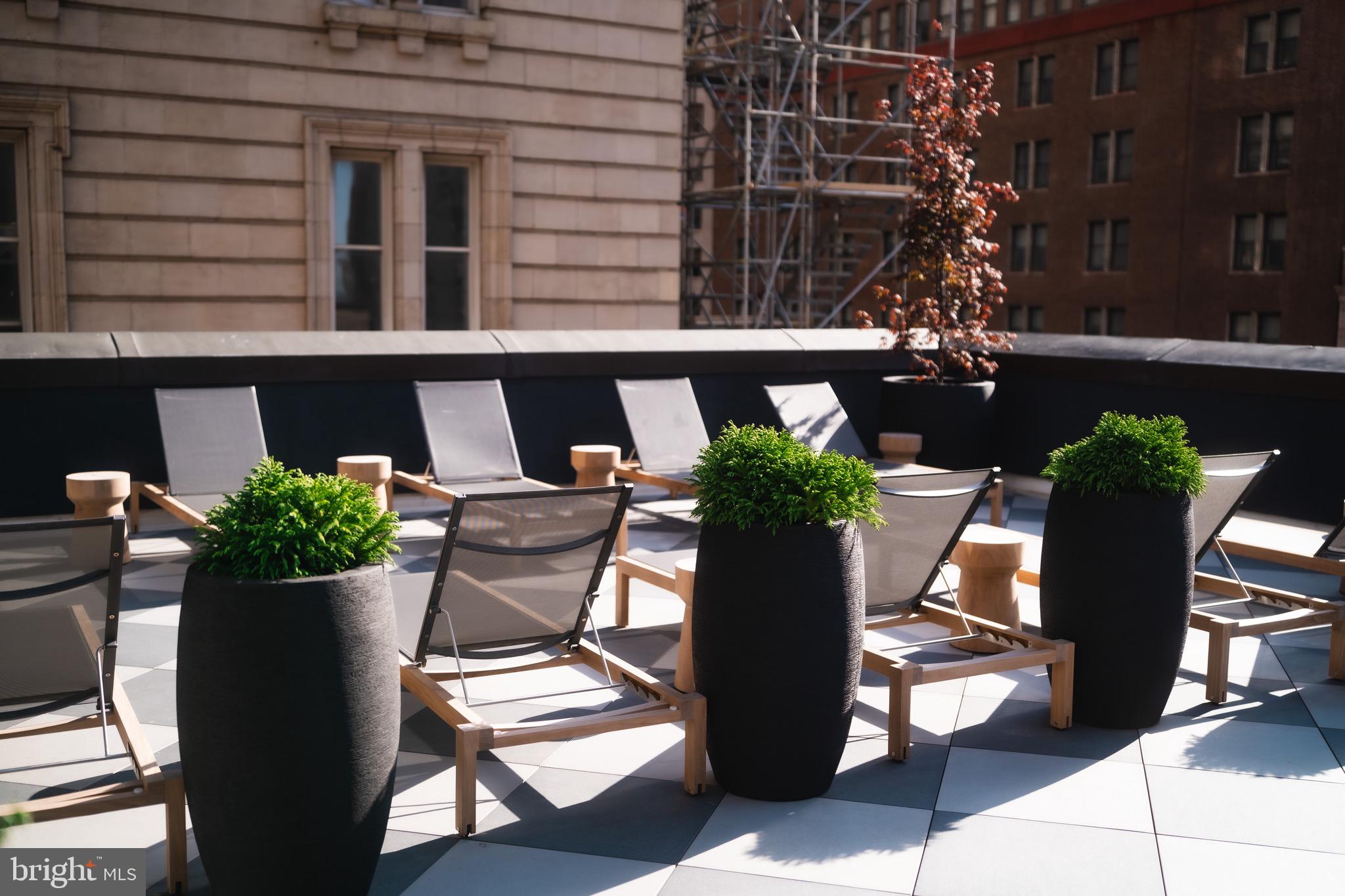 CENTER CITY - Residential Lease