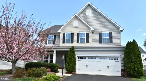 25780 Racing Sun Drive, Aldie, VA MLS: VALO2093276