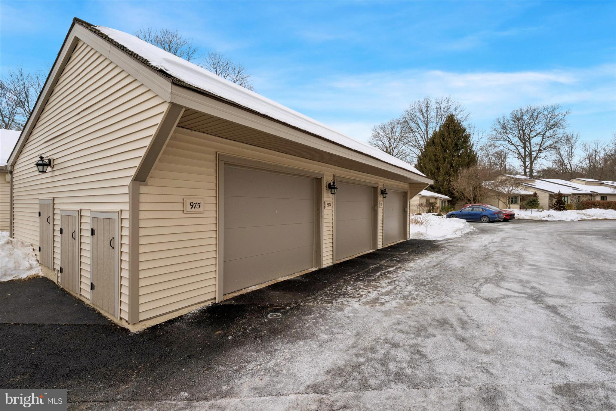 HERSHEYS MILL - Residential