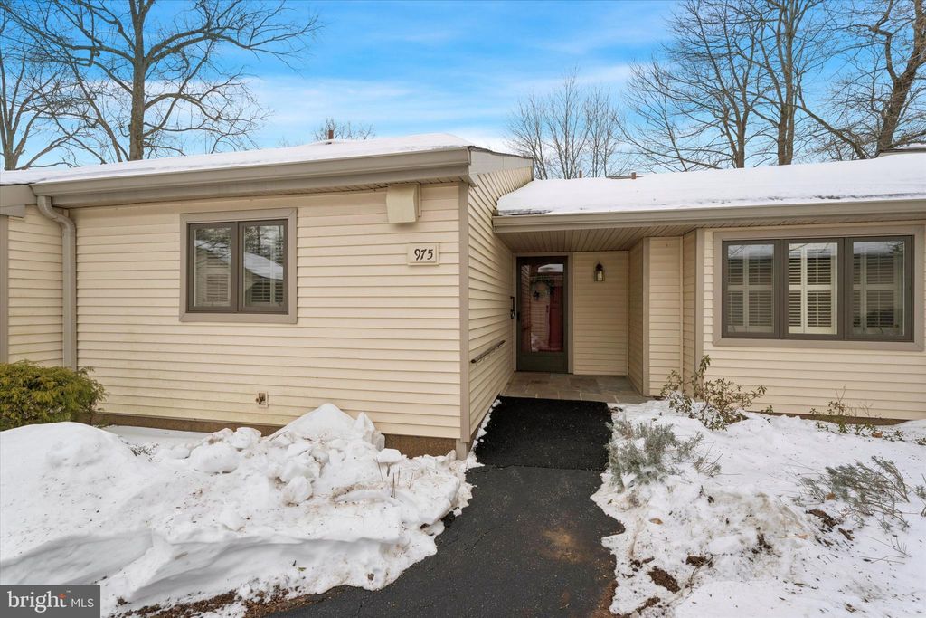 Photo of 975 Kennett Way #975, WEST CHESTER, PA 19380 (MLS # PACT2117154)