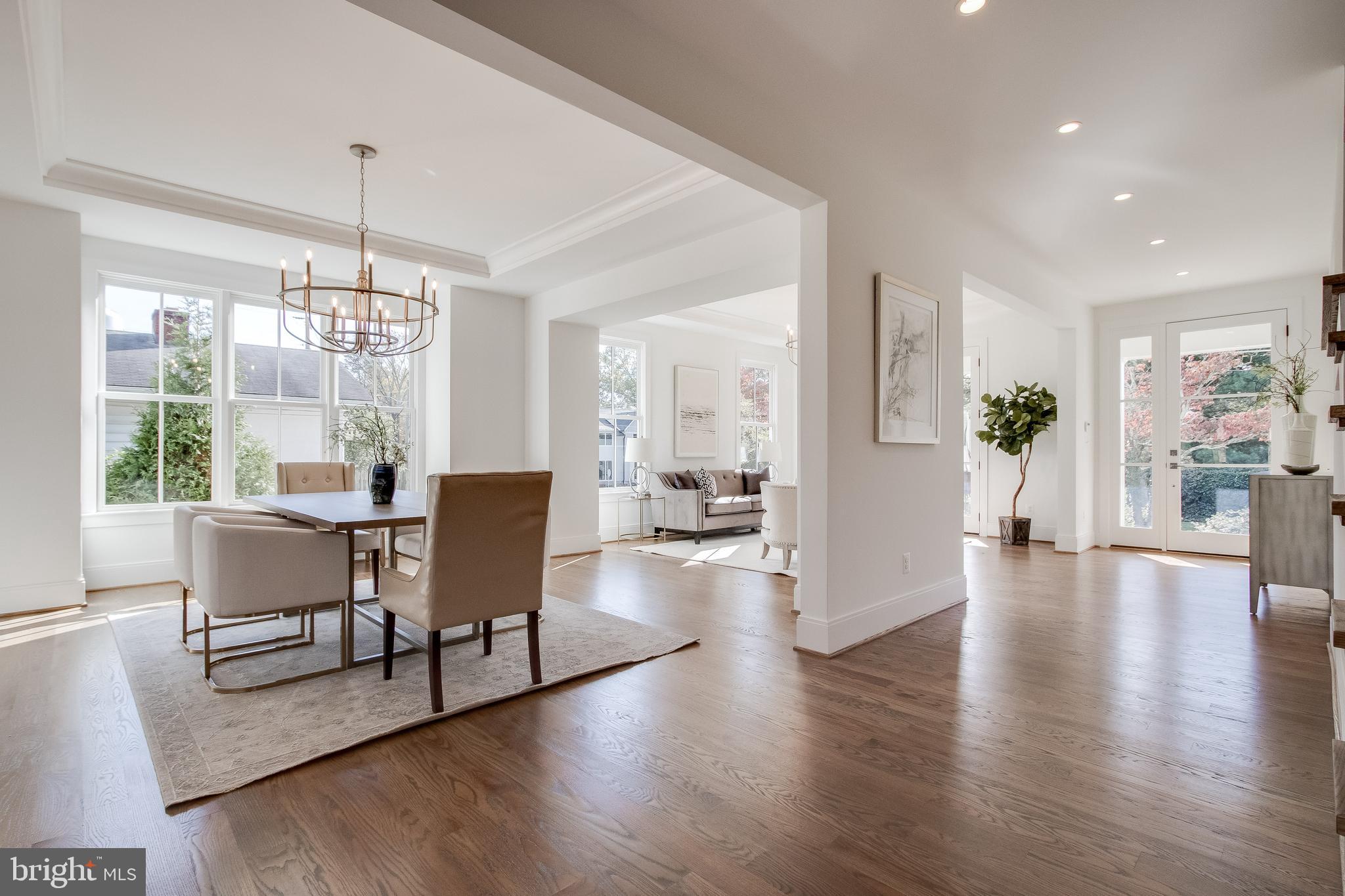 VIENNA WOODS - Residential