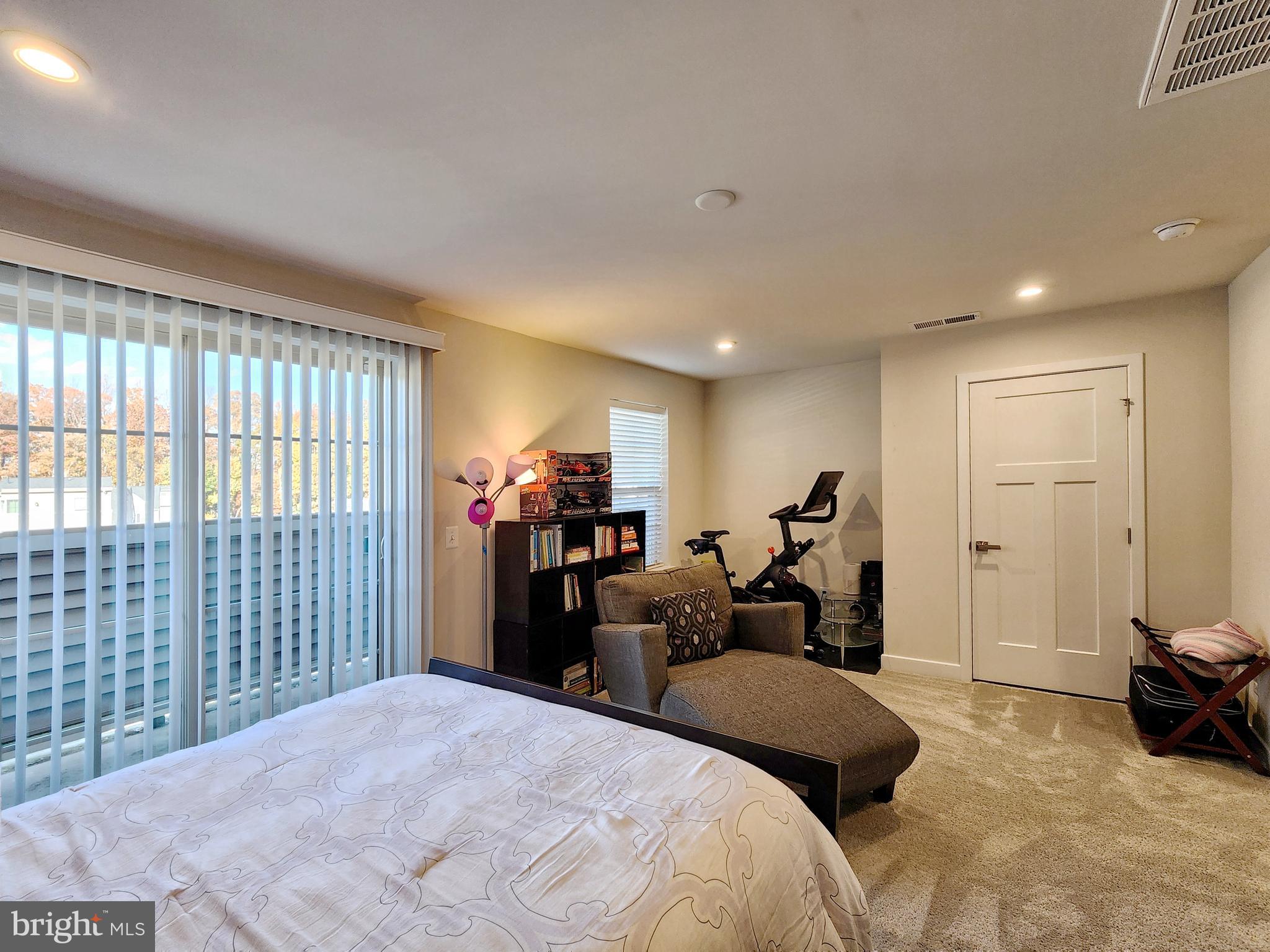 HERITAGE - Residential Lease