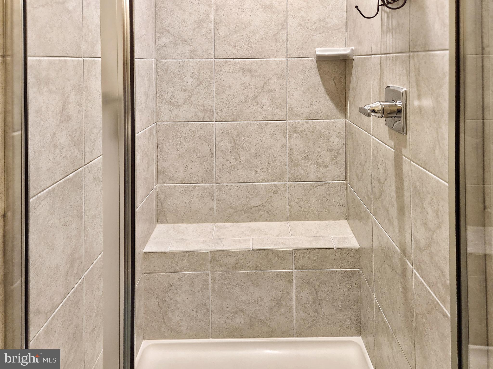 HERITAGE - Residential Lease