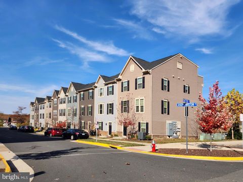 7838 FRANCIS DICKENS LANE ANNANDALE VA 22003