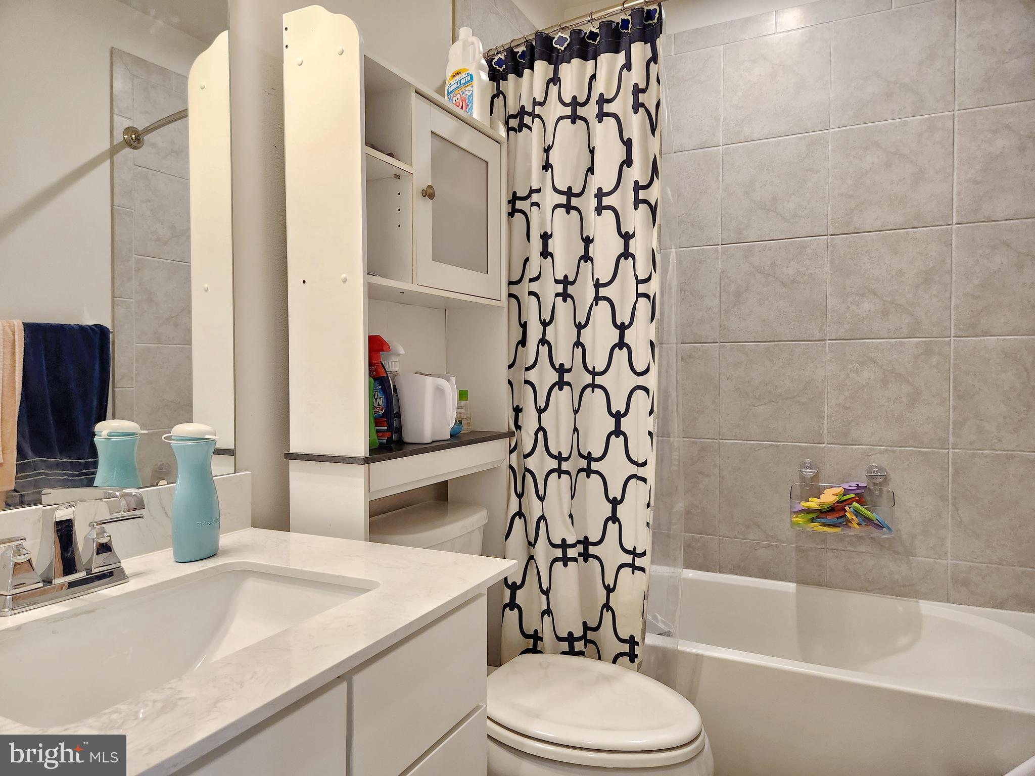 HERITAGE - Residential Lease