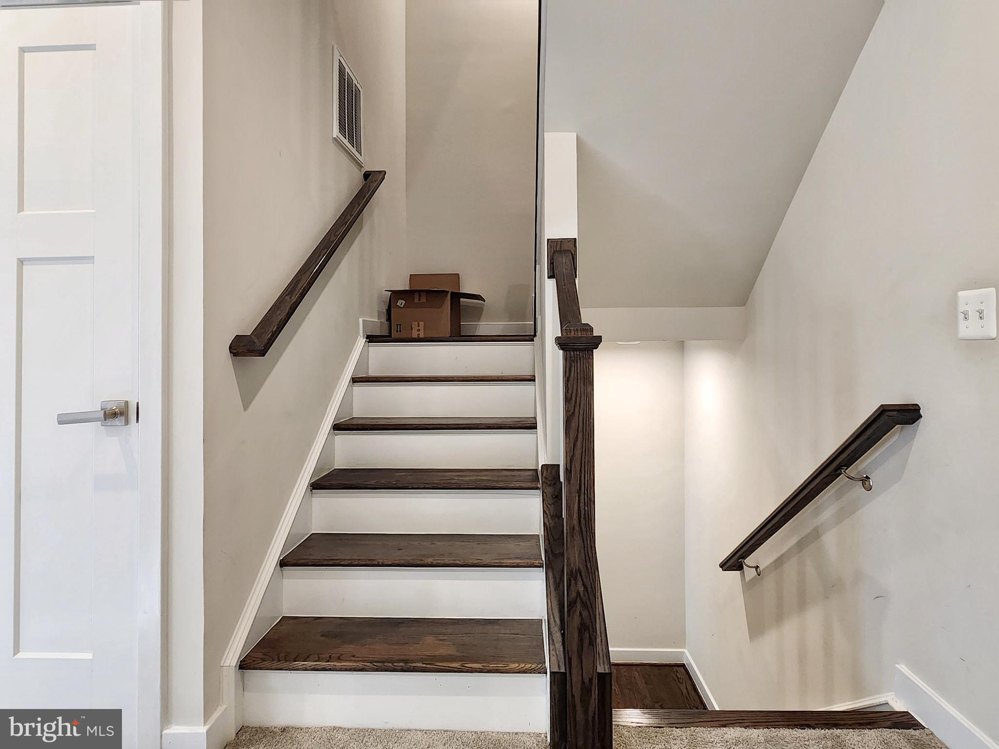 HERITAGE - Residential Lease