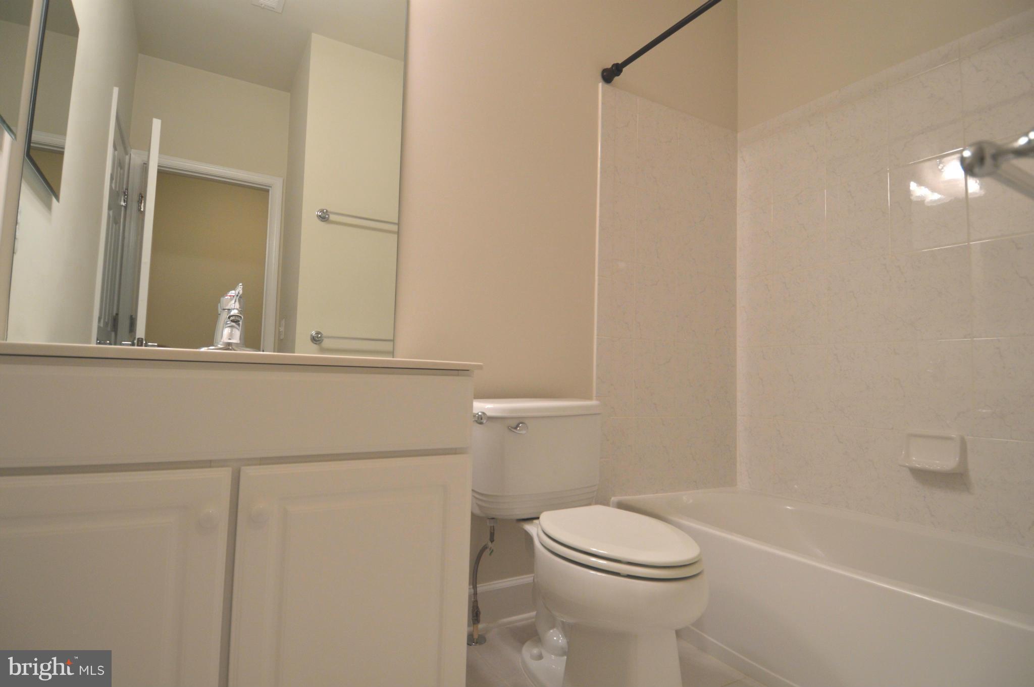 POTOMAC CLUB - Residential Lease