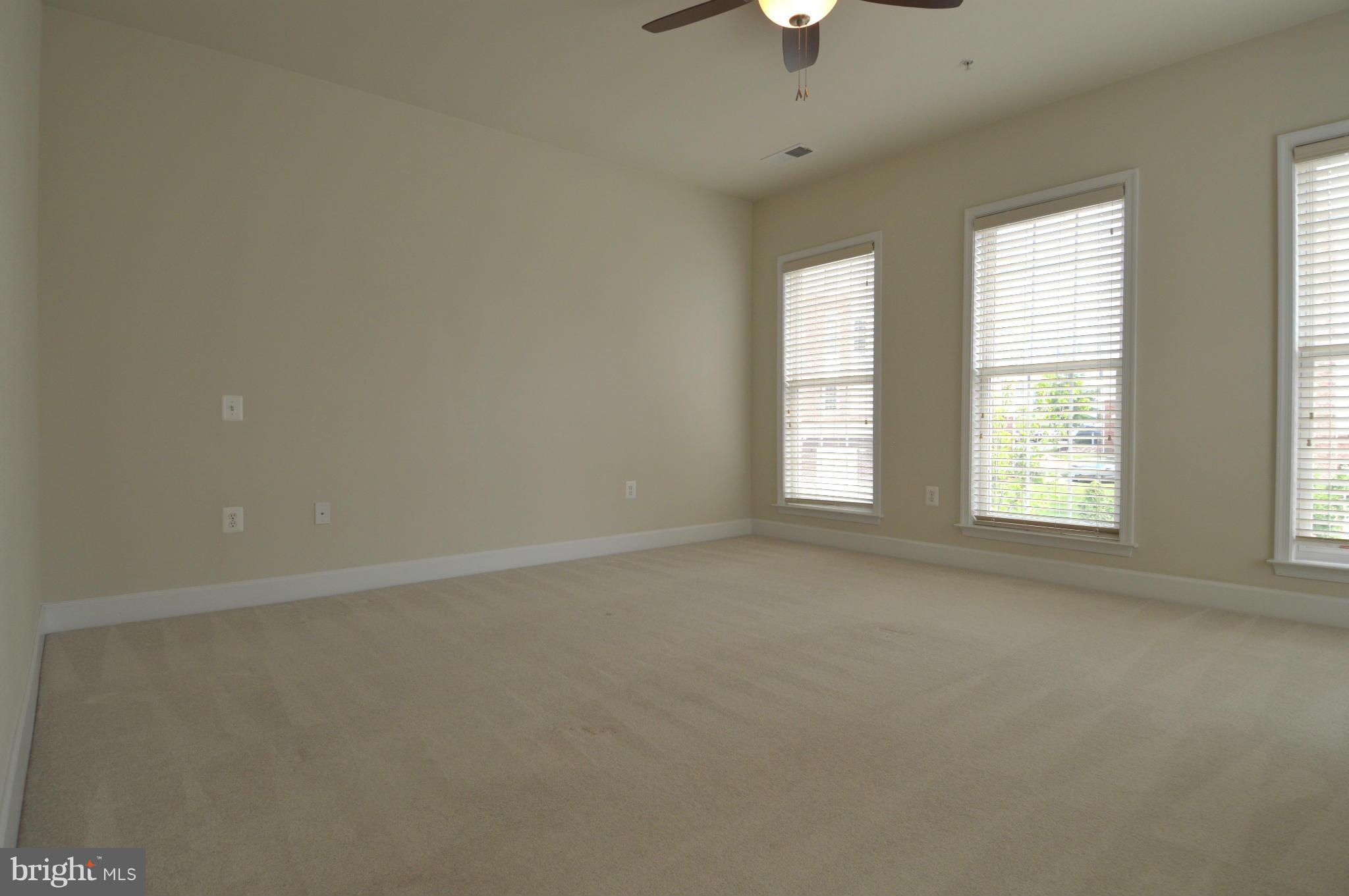 POTOMAC CLUB - Residential Lease