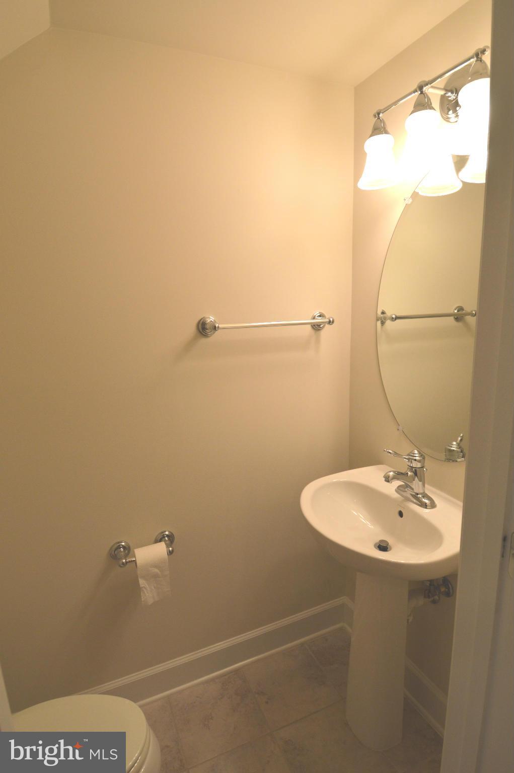 POTOMAC CLUB - Residential Lease