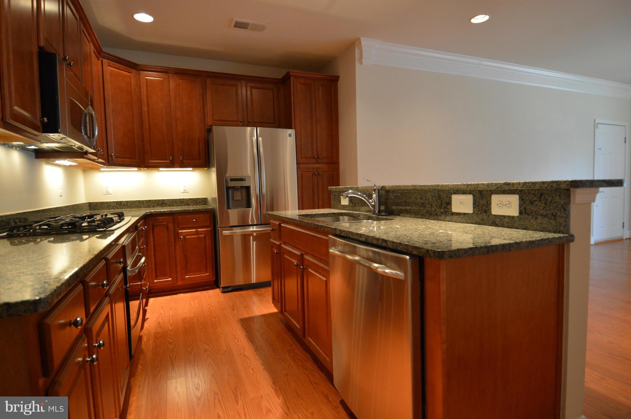 POTOMAC CLUB - Residential Lease