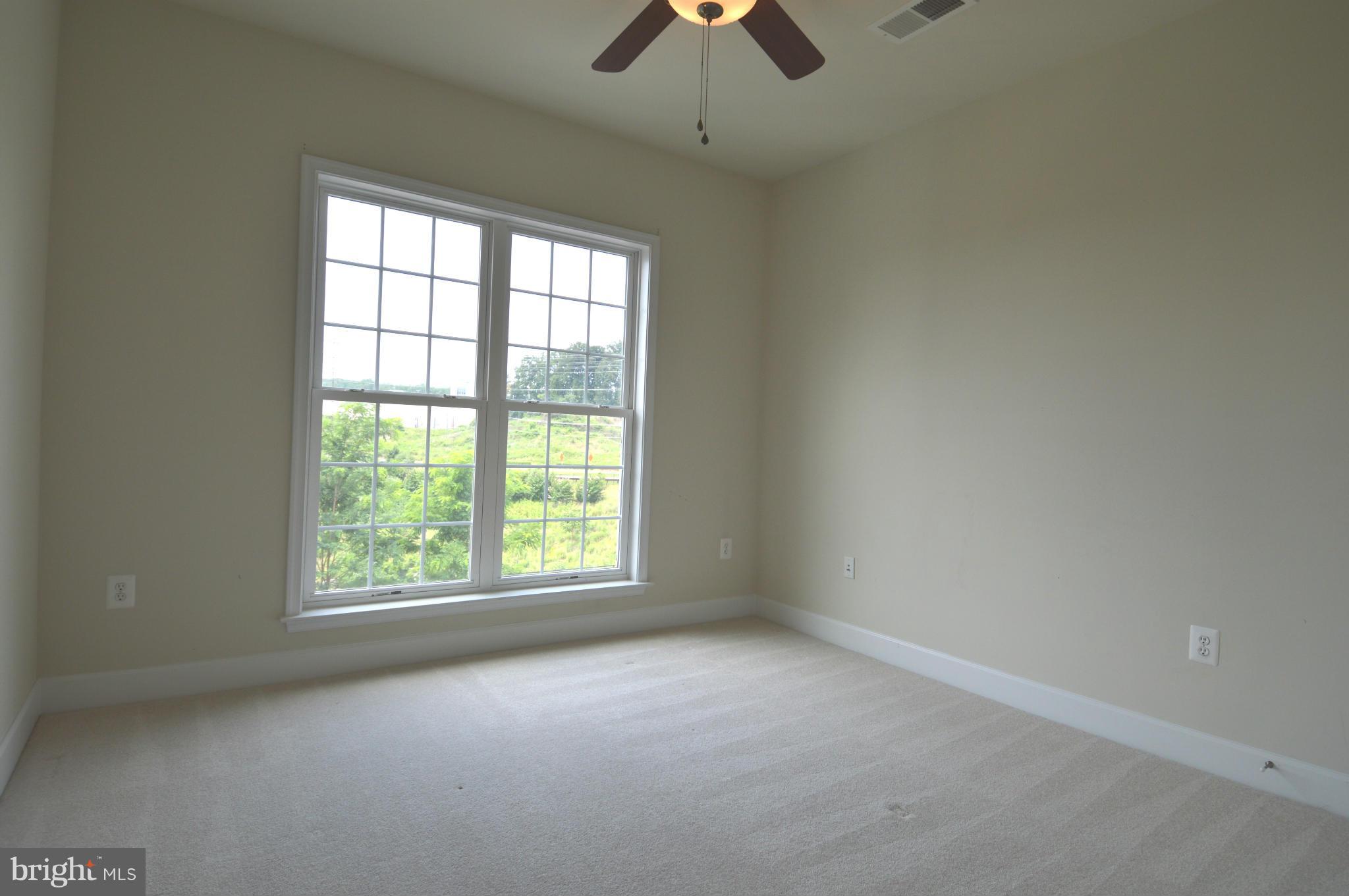 POTOMAC CLUB - Residential Lease