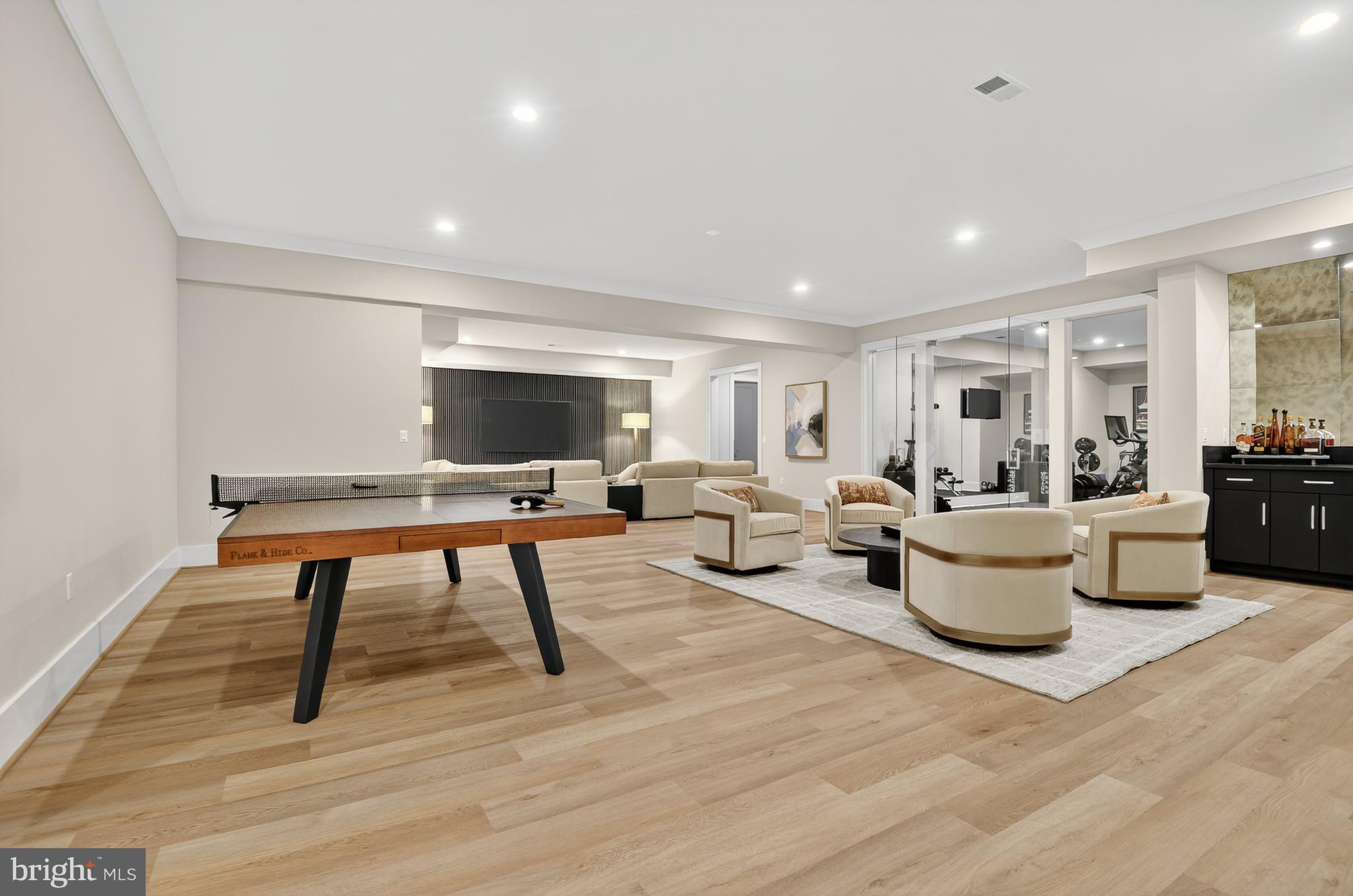 LANGLEY HILL - Residential