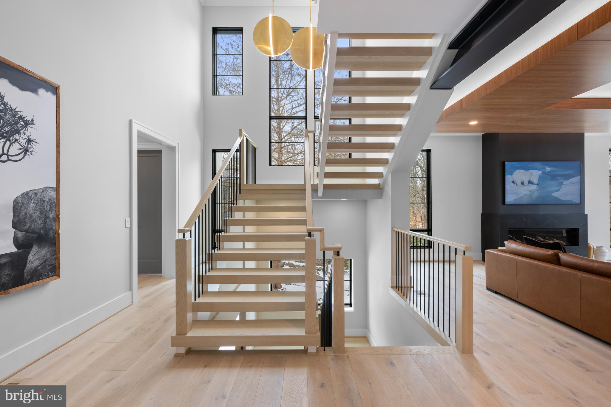 LANGLEY HILL - Residential