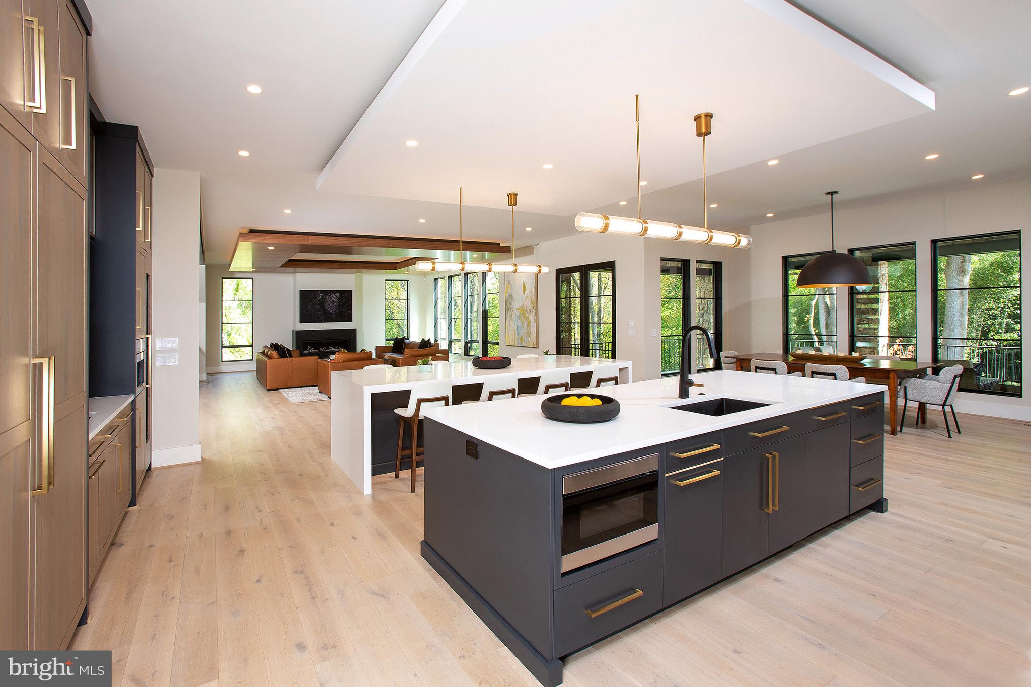 LANGLEY HILL - Residential