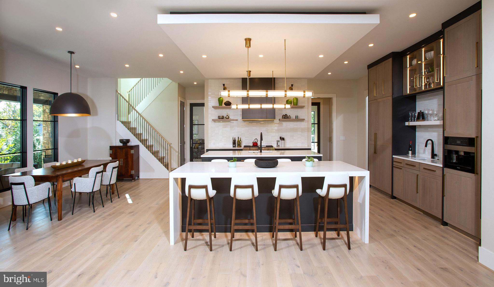 LANGLEY HILL - Residential