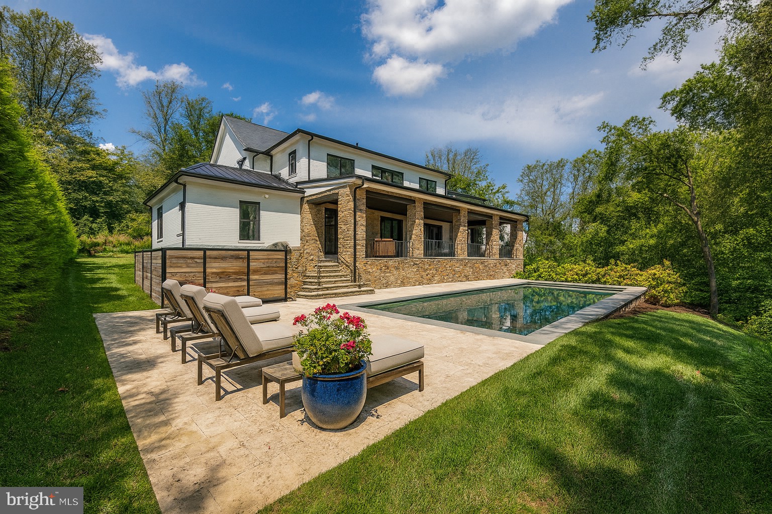 LANGLEY HILL - Residential