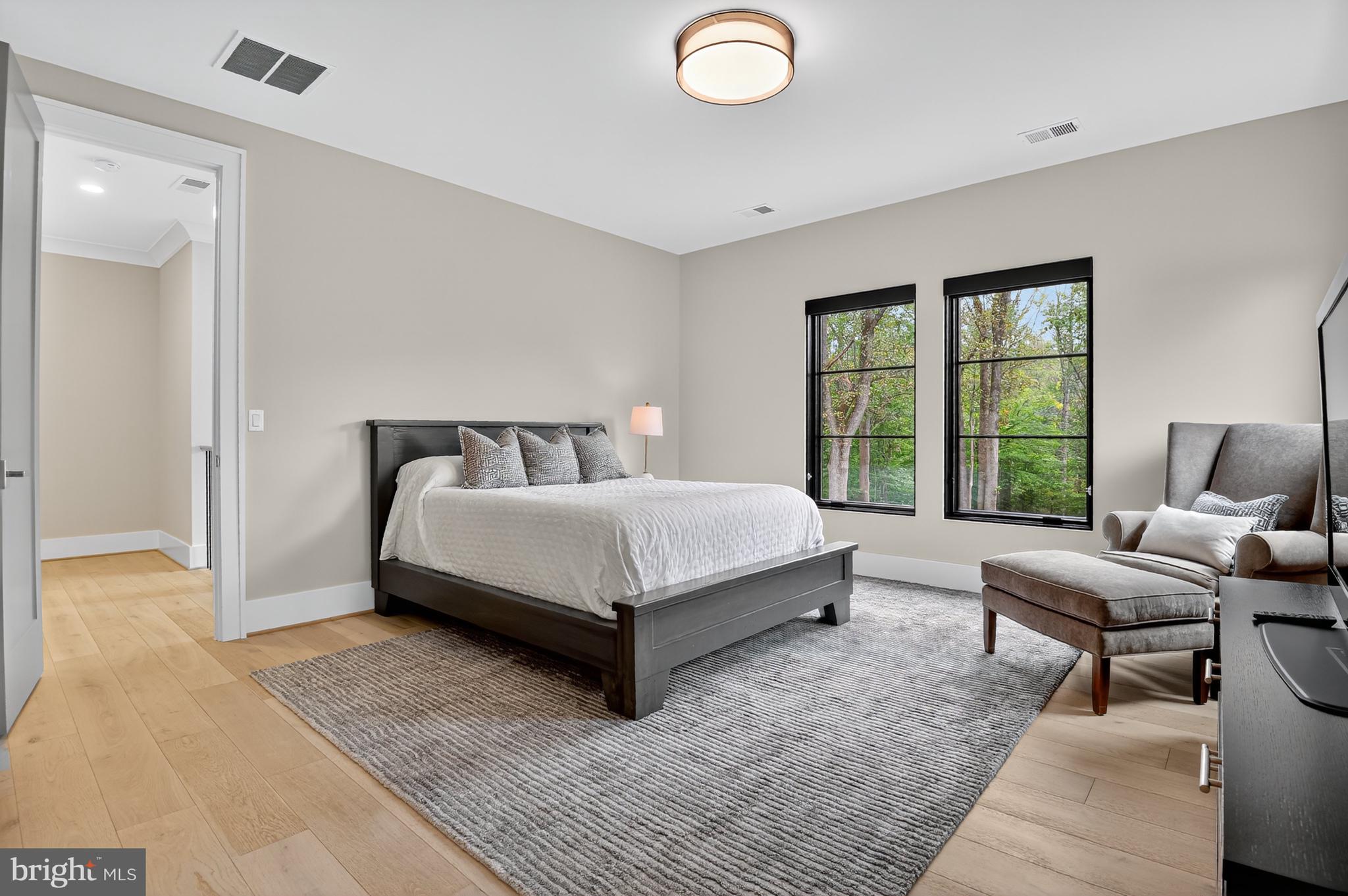 LANGLEY HILL - Residential