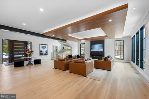 1011 LANGLEY HILL DRIVE MCLEAN VA 22101