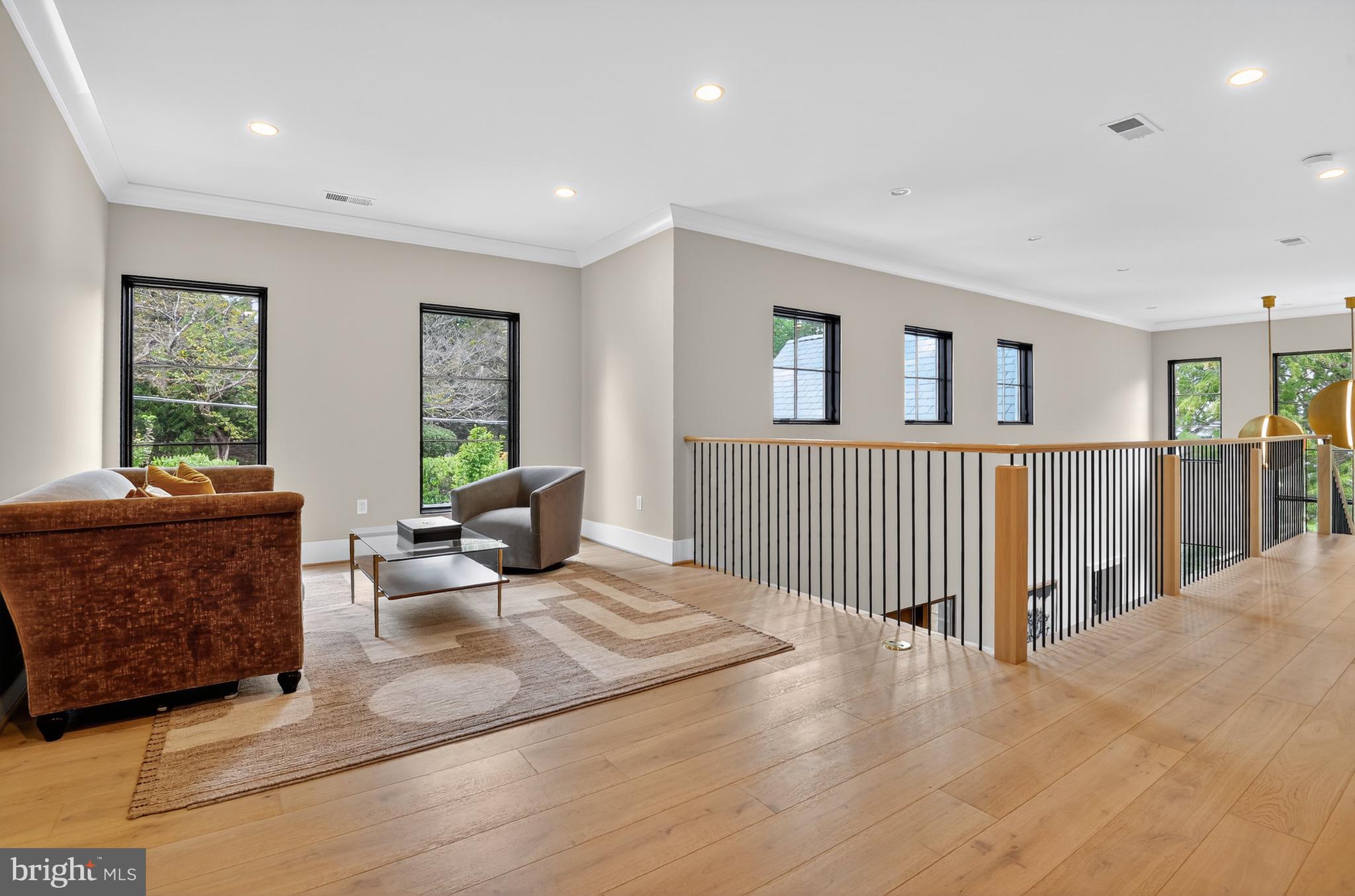 LANGLEY HILL - Residential