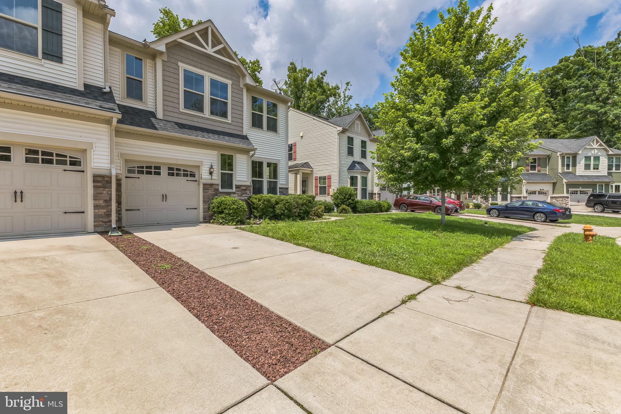 12 NORMAN CREEK COURT