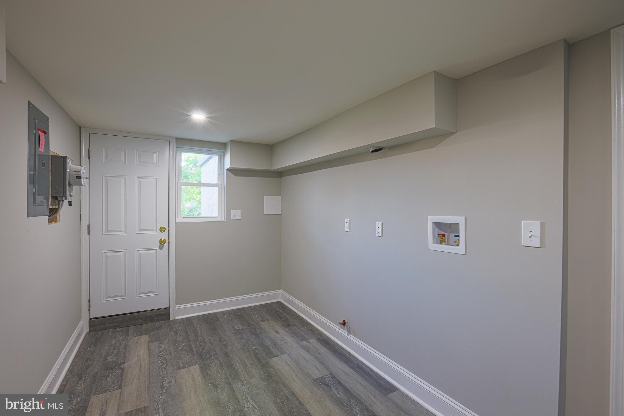 EDMONDSON VIILLAGE - Residential