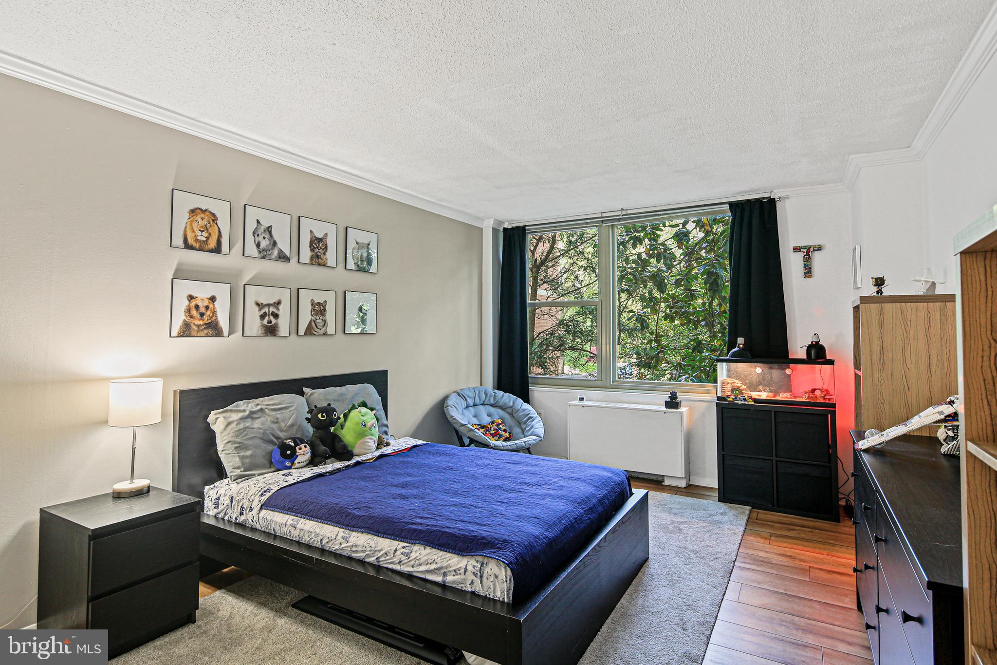 ROLAND PARK - Residential