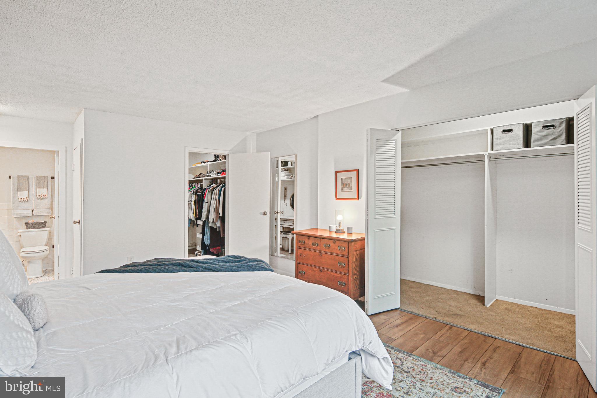 ROLAND PARK - Residential