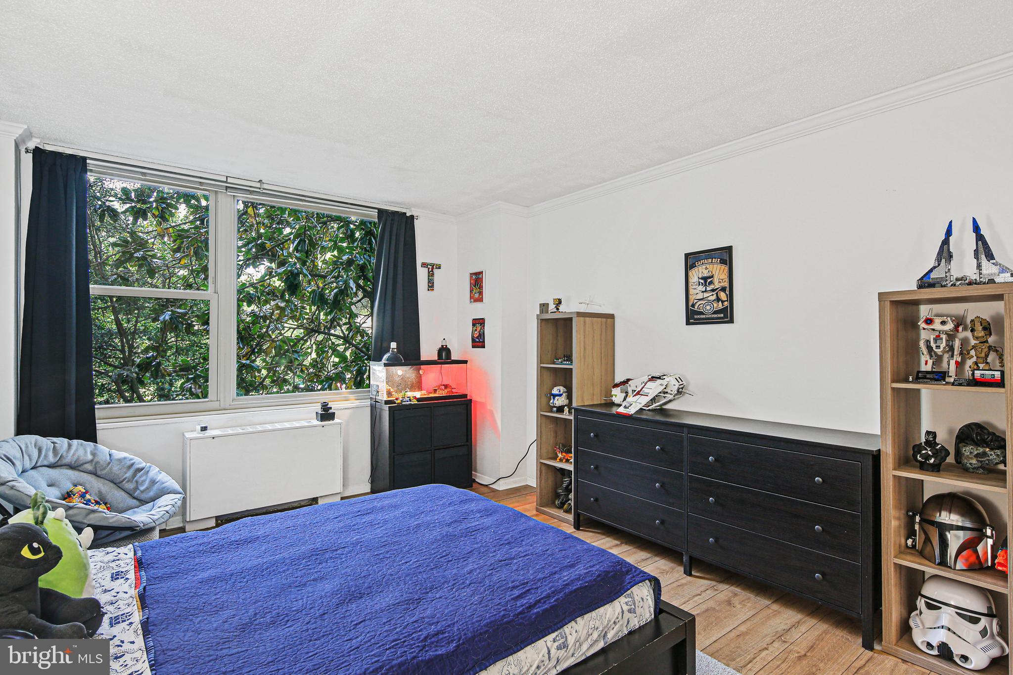 ROLAND PARK - Residential