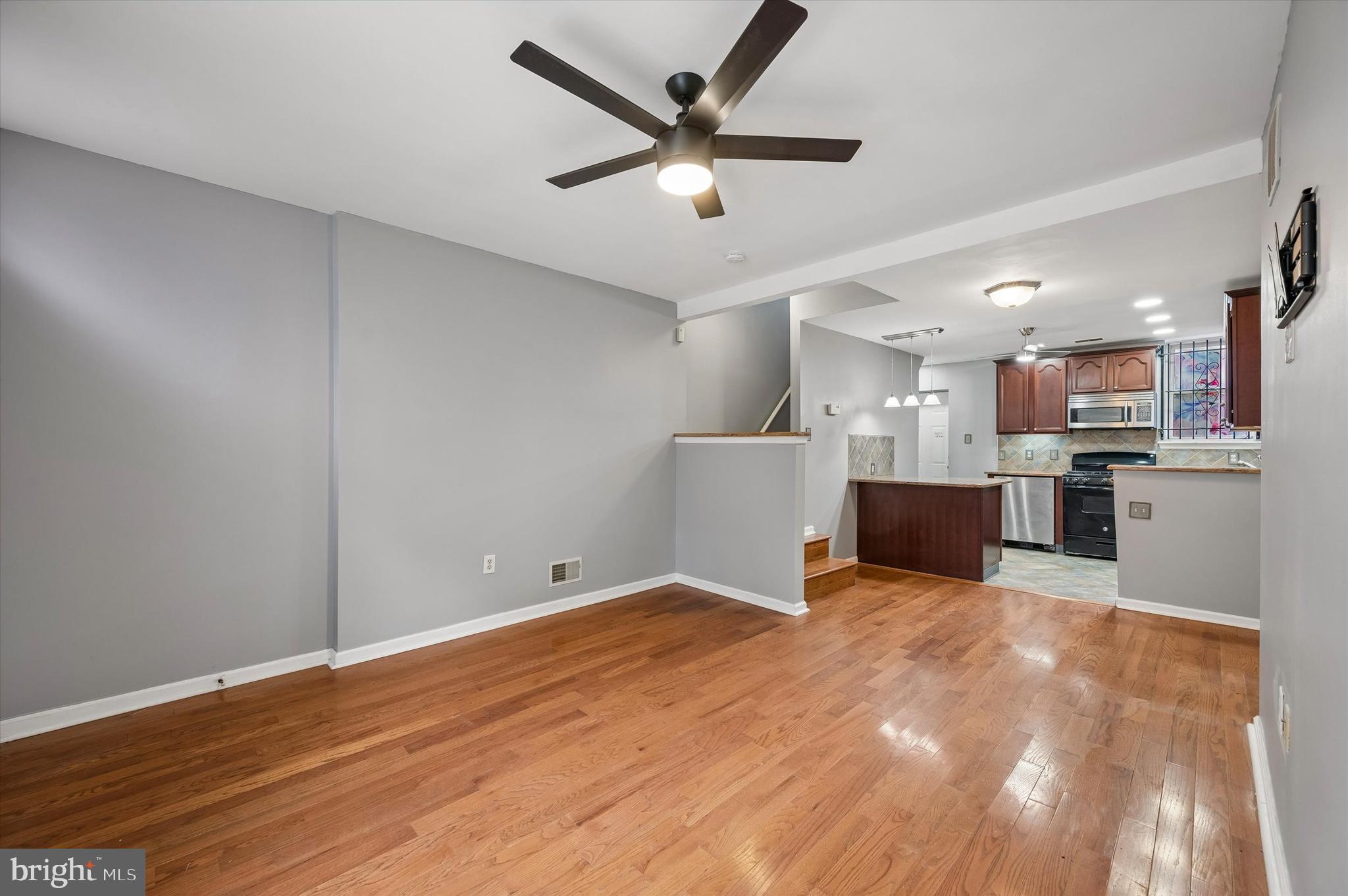 PHILADELPHIA - Residential
