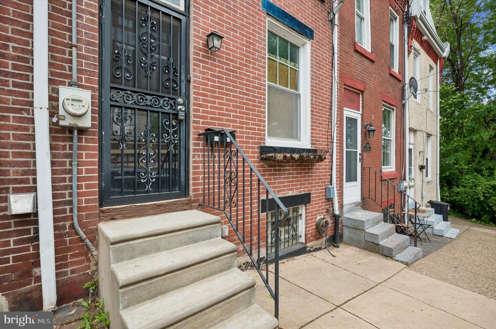PHILADELPHIA - Residential