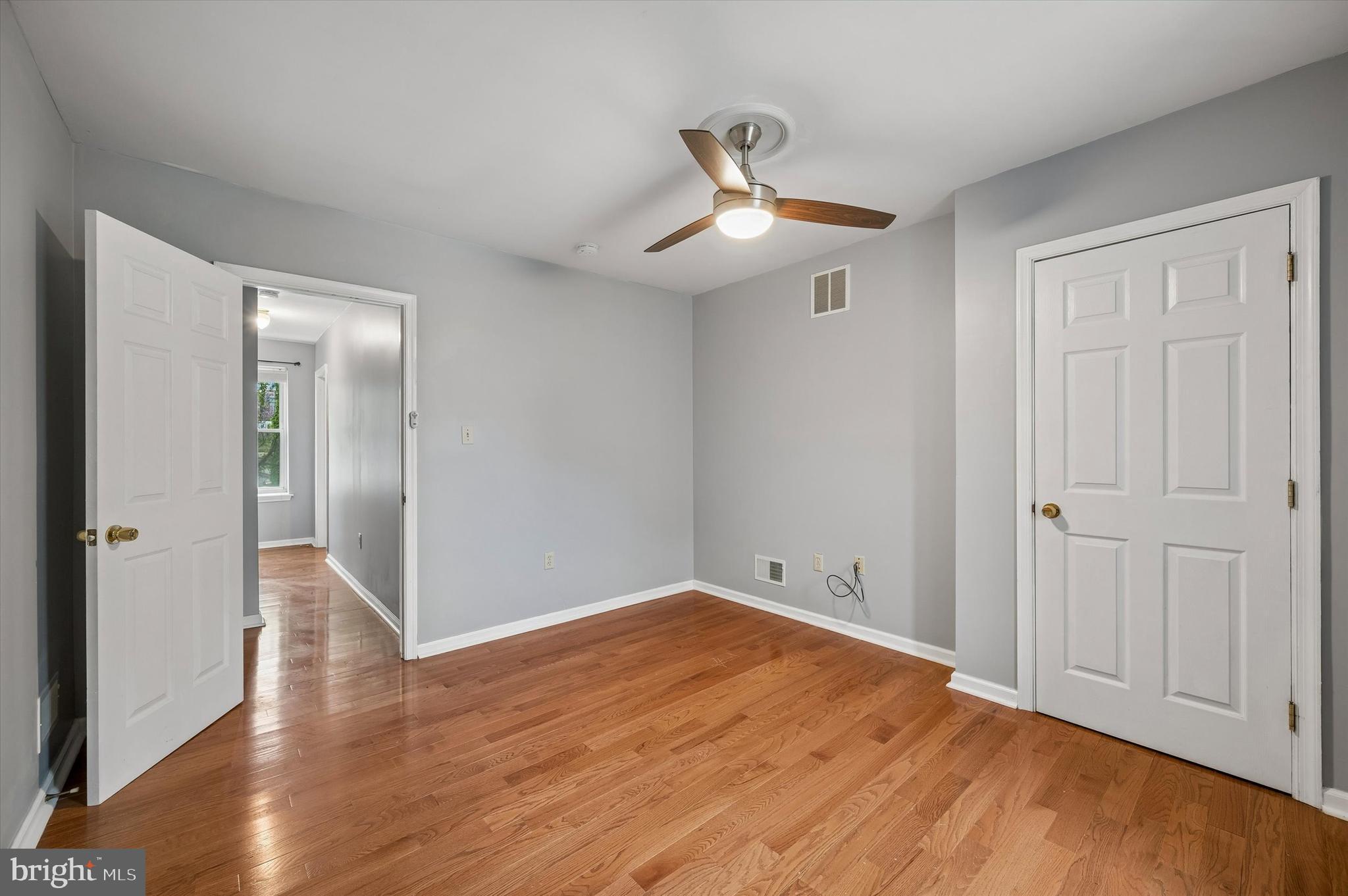 PHILADELPHIA - Residential