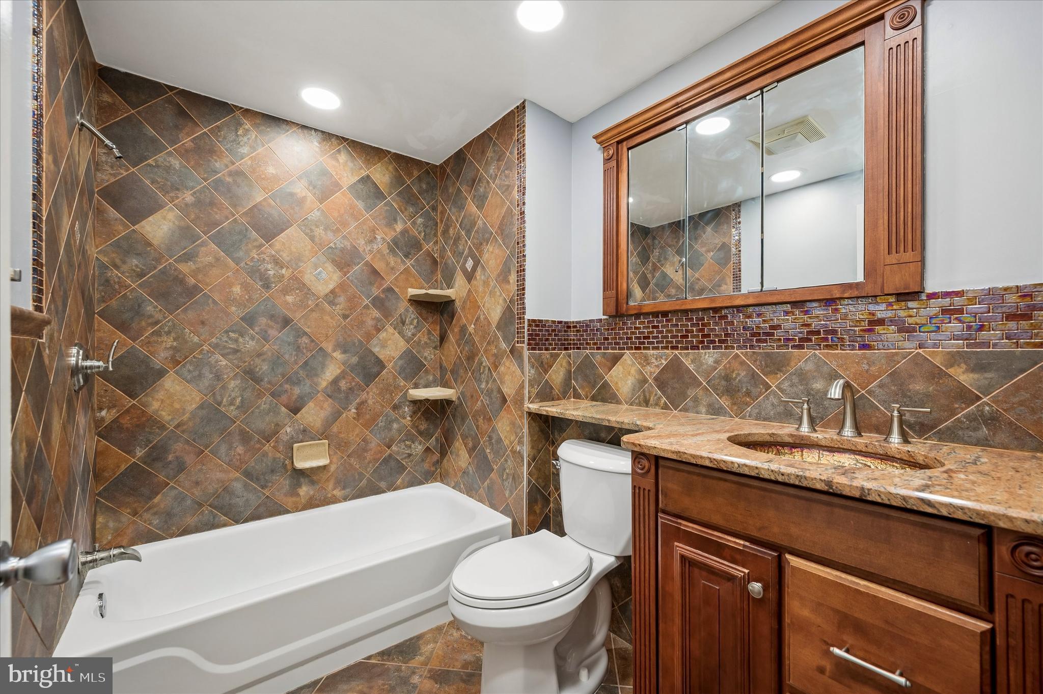 PHILADELPHIA - Residential