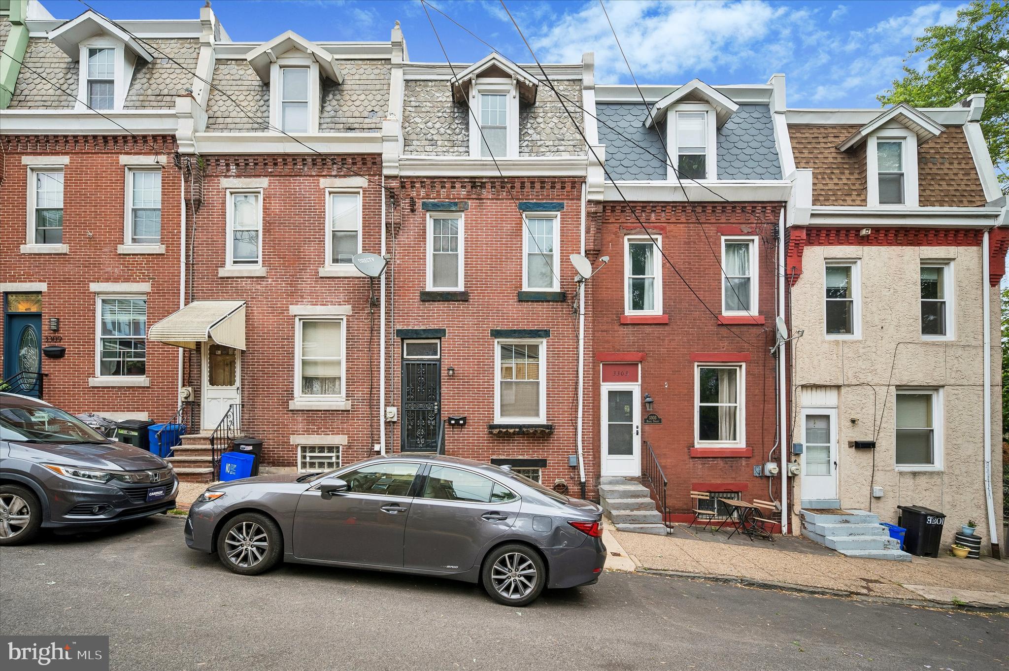 PHILADELPHIA - Residential