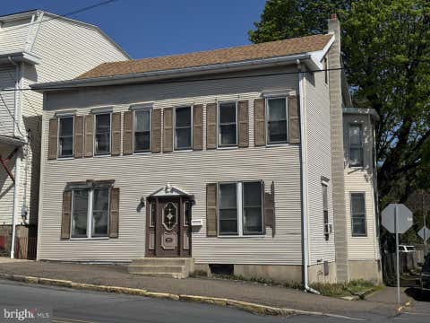 Homes For Sale - 201 N Front Street<br/> Schuylkill County, MINERSVILLE, PA 17954