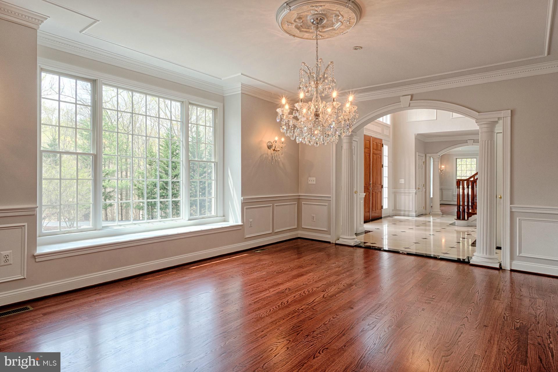 NICHOLS RUN ESTATES - Residential