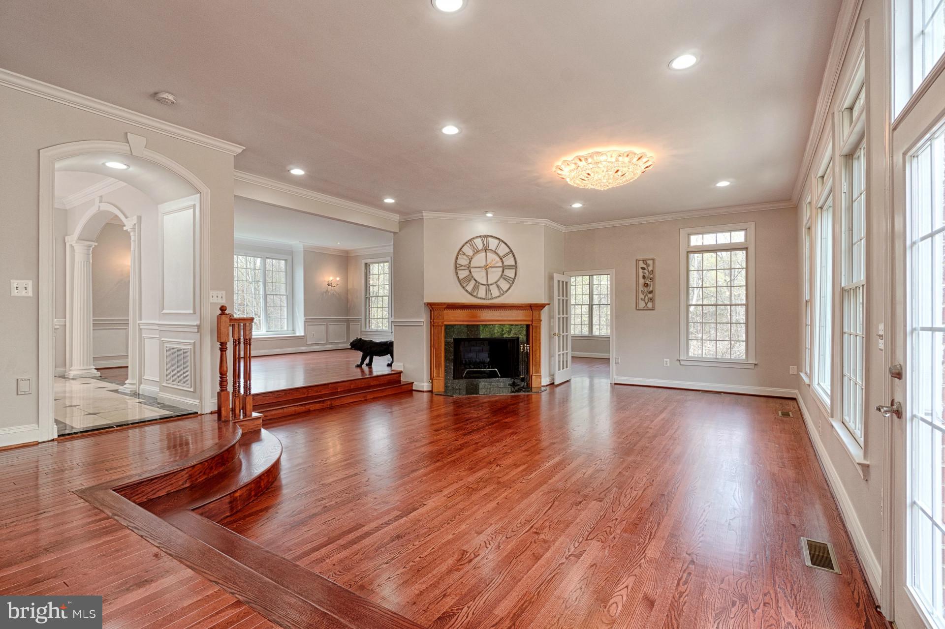 NICHOLS RUN ESTATES - Residential