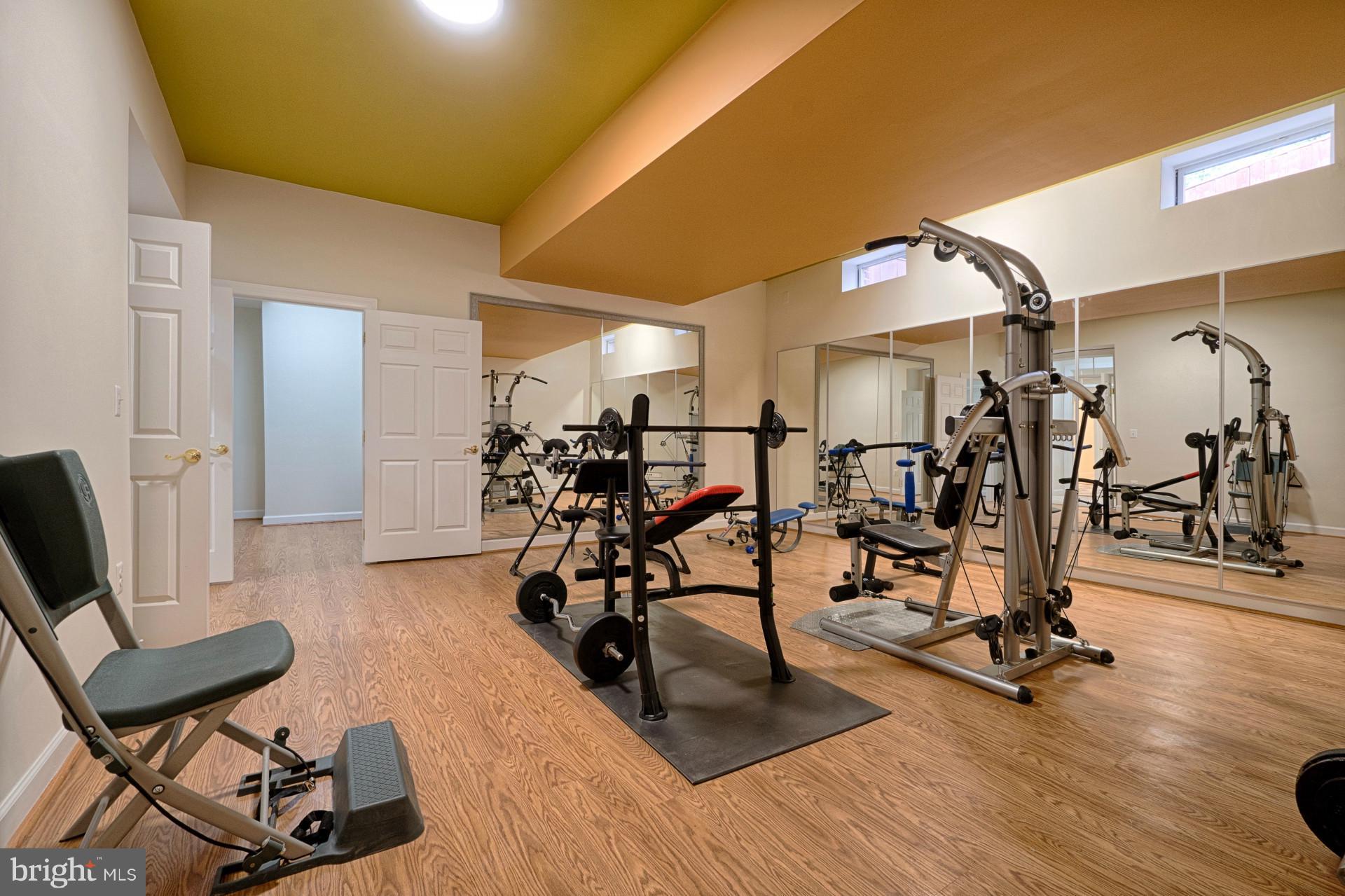 NICHOLS RUN ESTATES - Residential