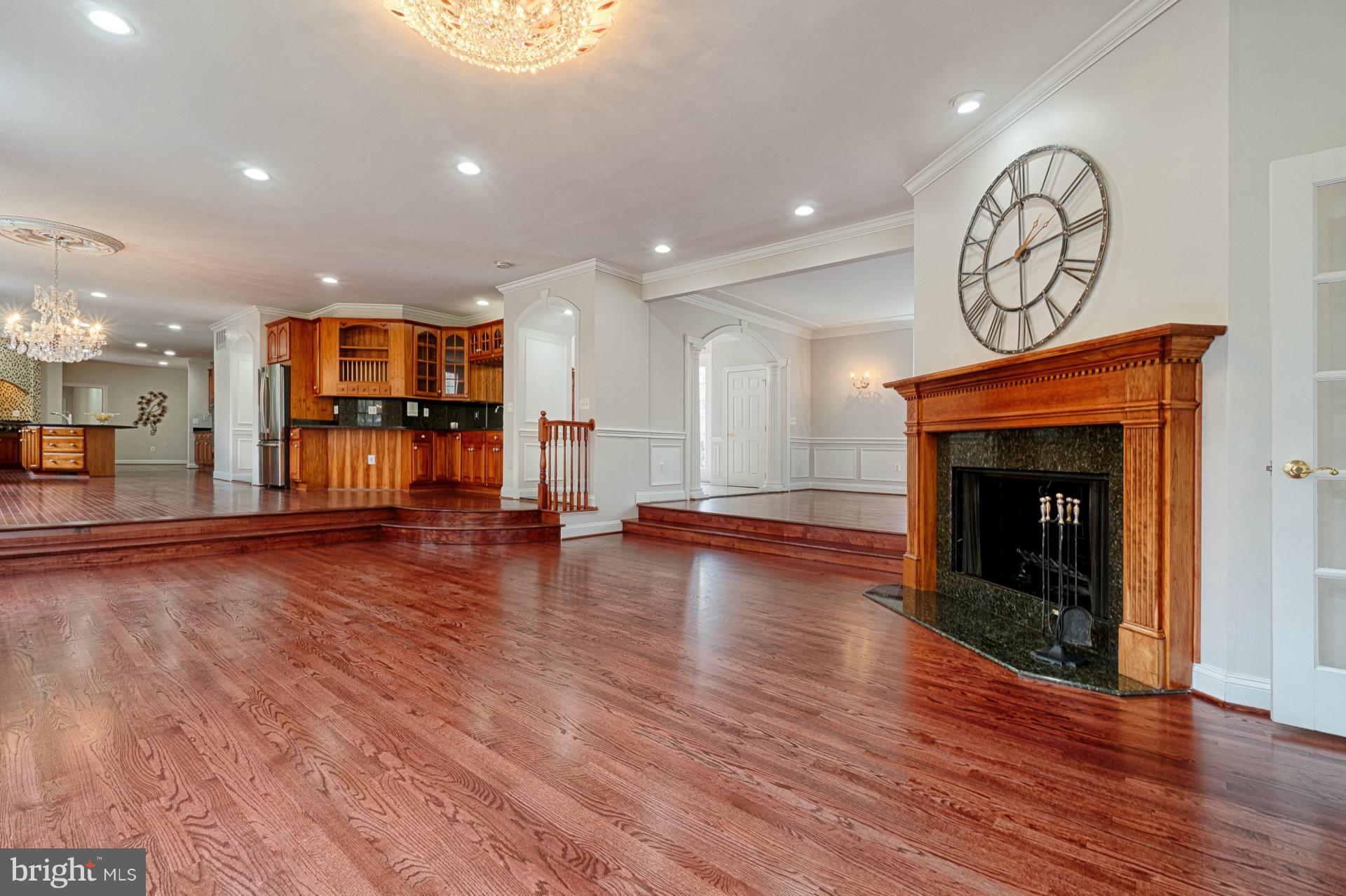 NICHOLS RUN ESTATES - Residential