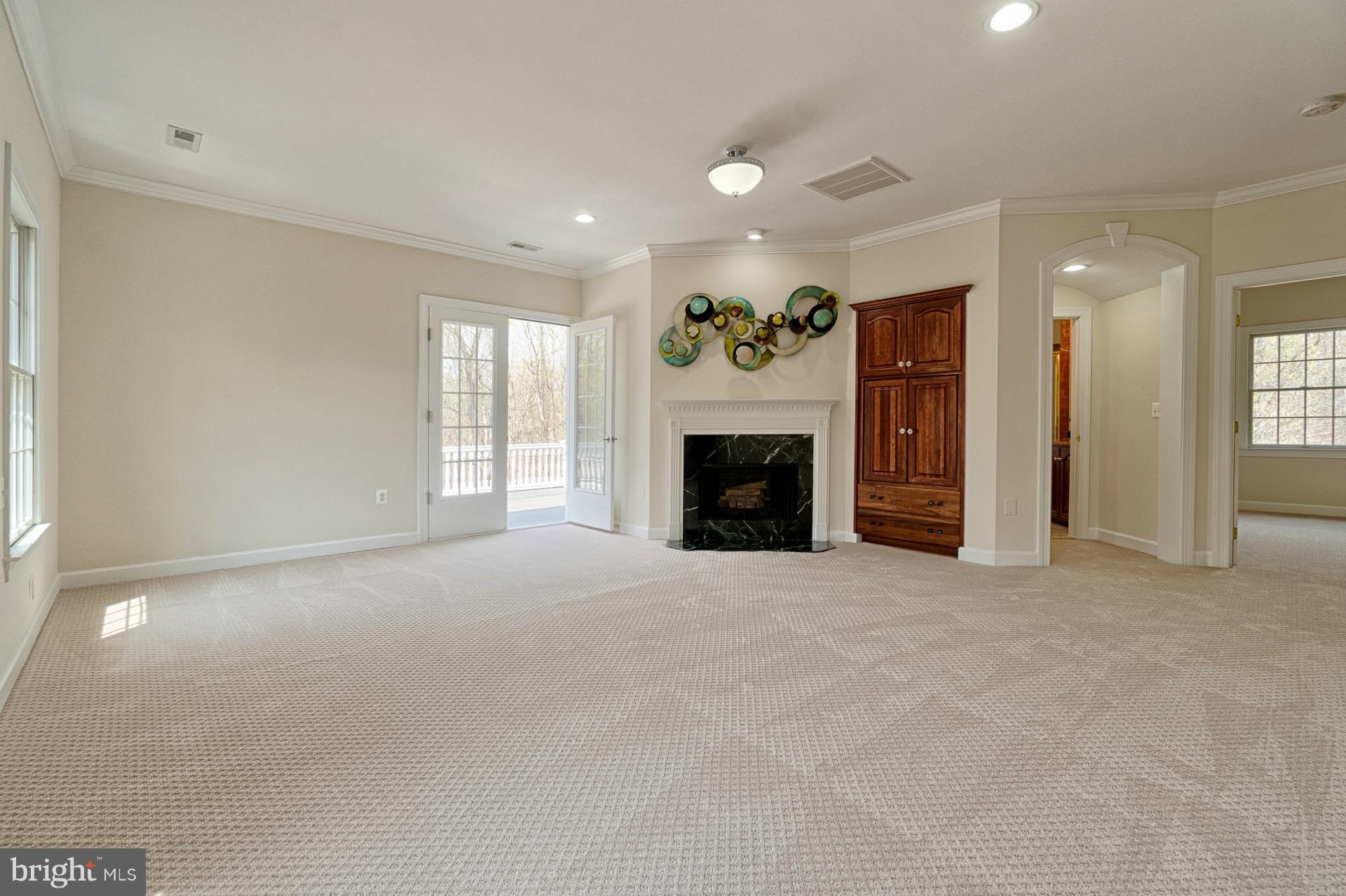 NICHOLS RUN ESTATES - Residential