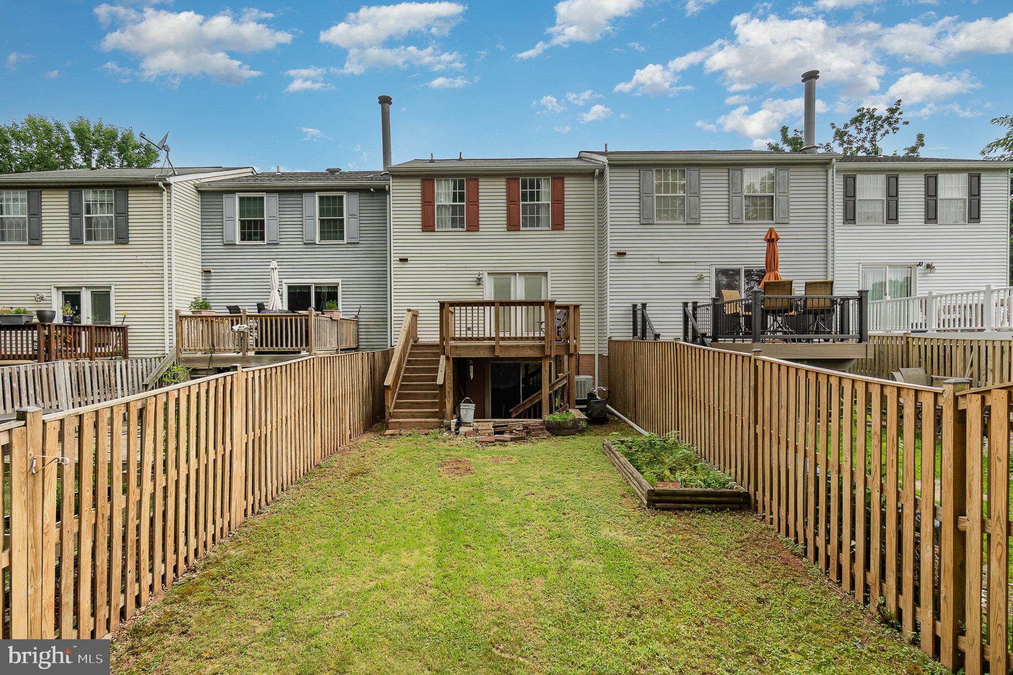 305 LOGAN COURT