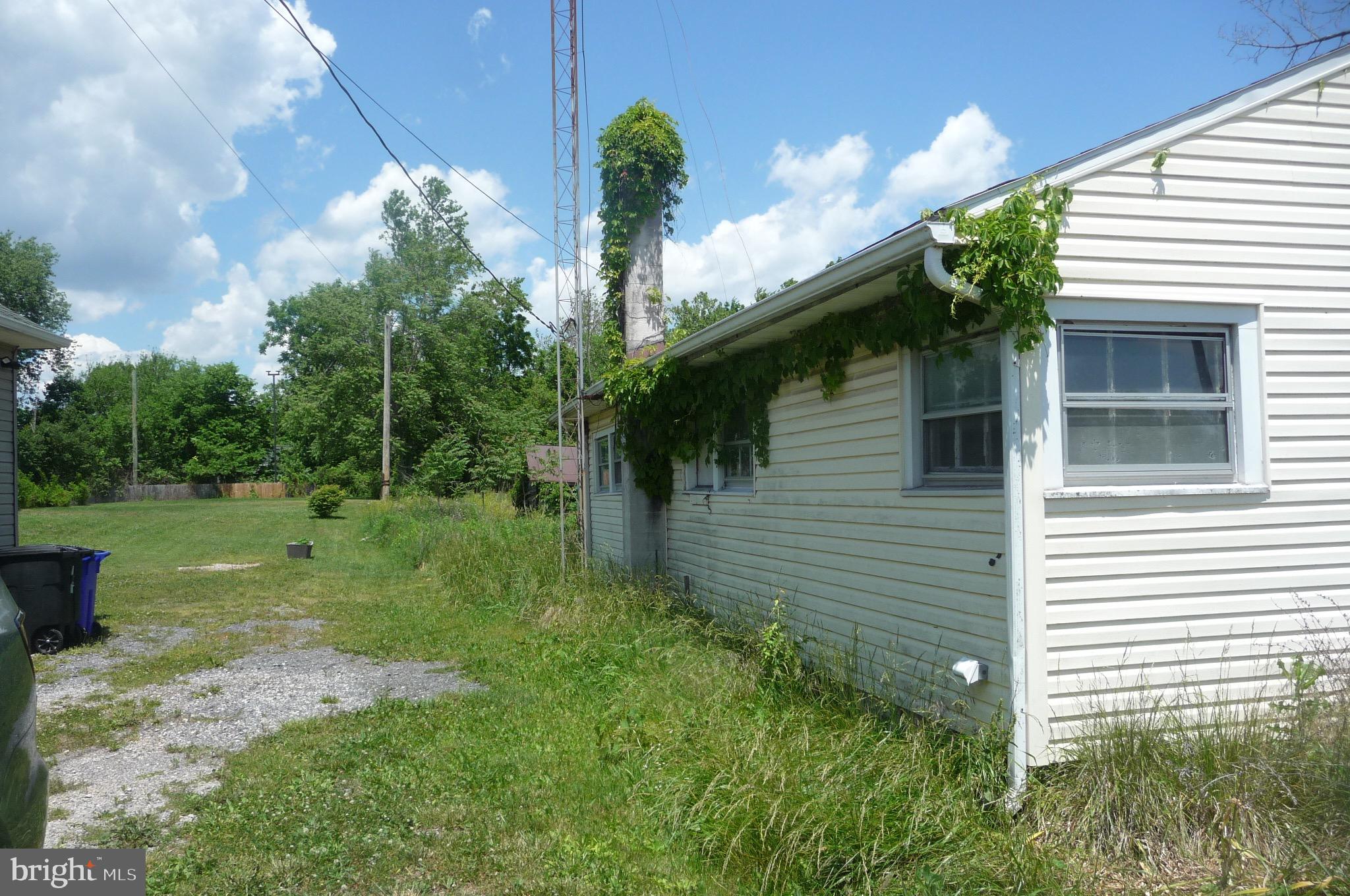 507 E MAIN STREET