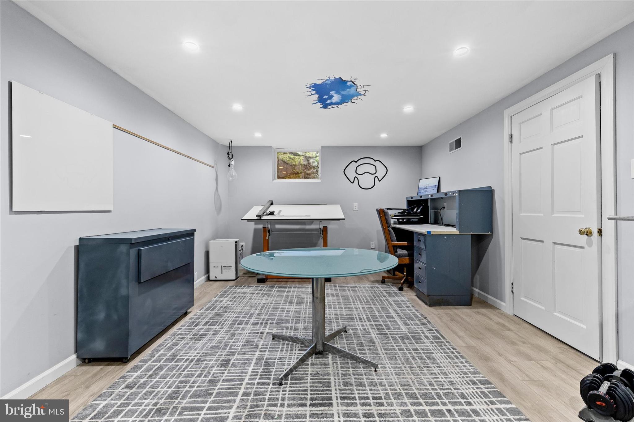 EAST YORK - Residential