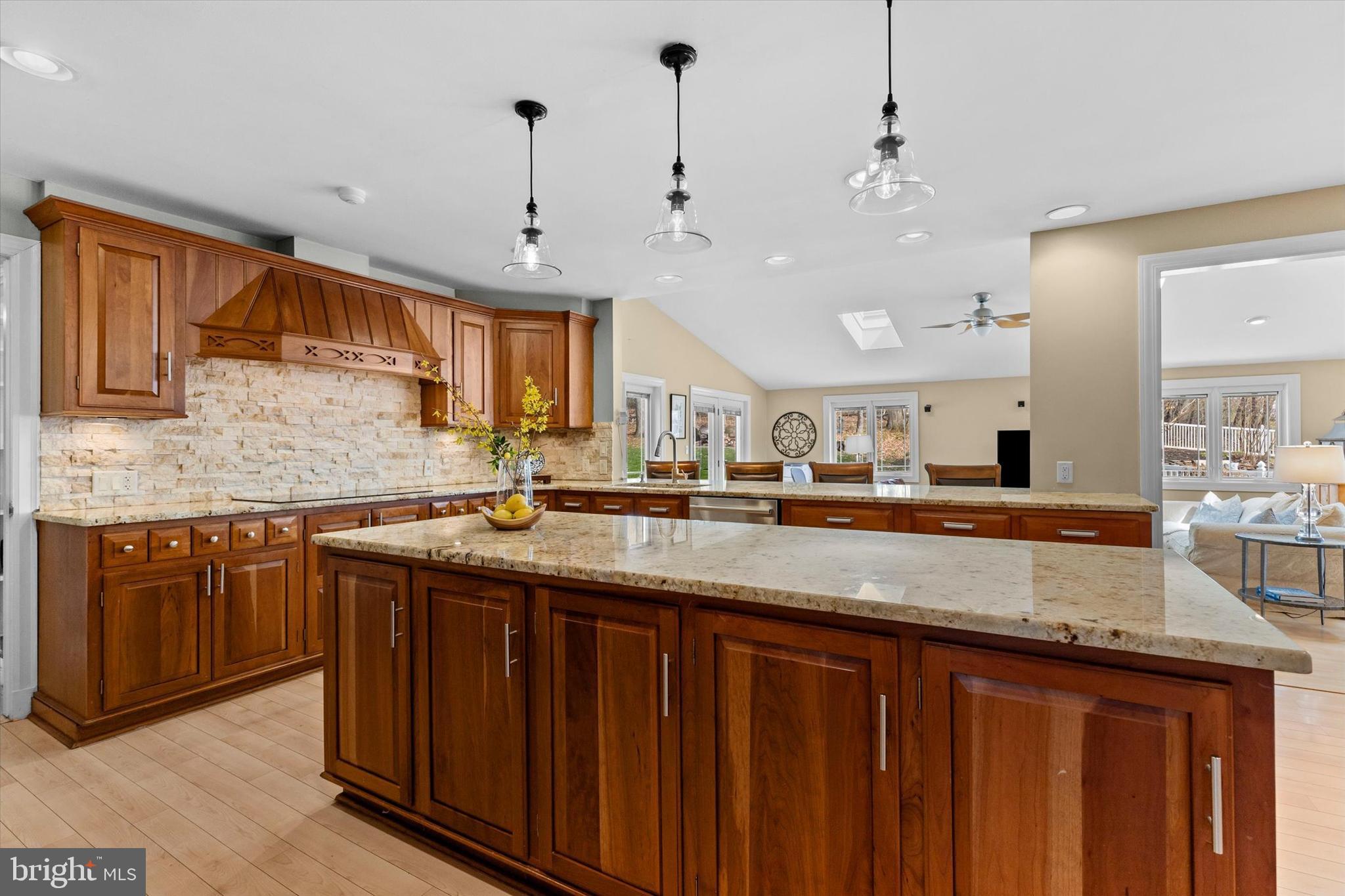 EAST YORK - Residential