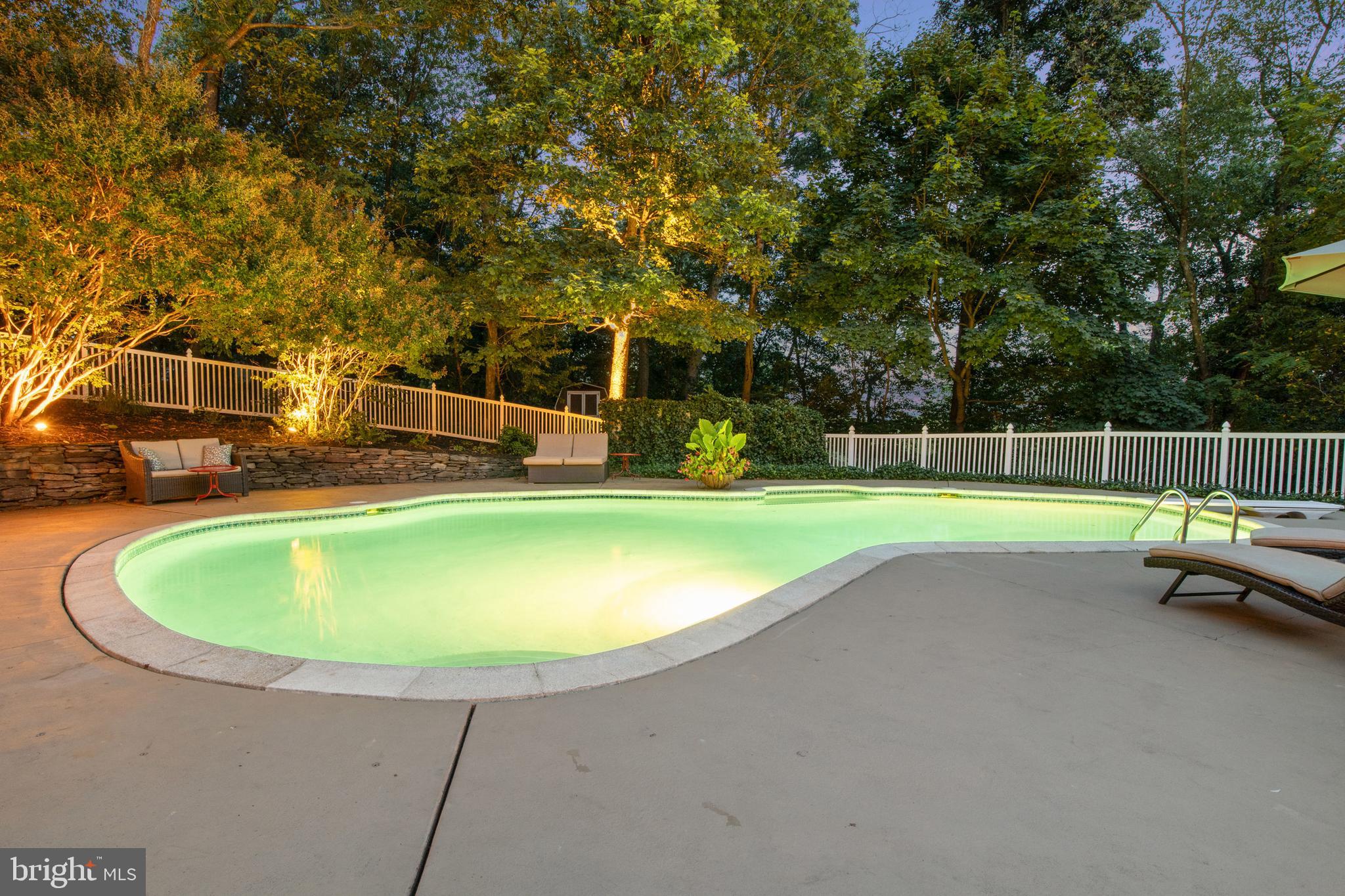 EAST YORK - Residential