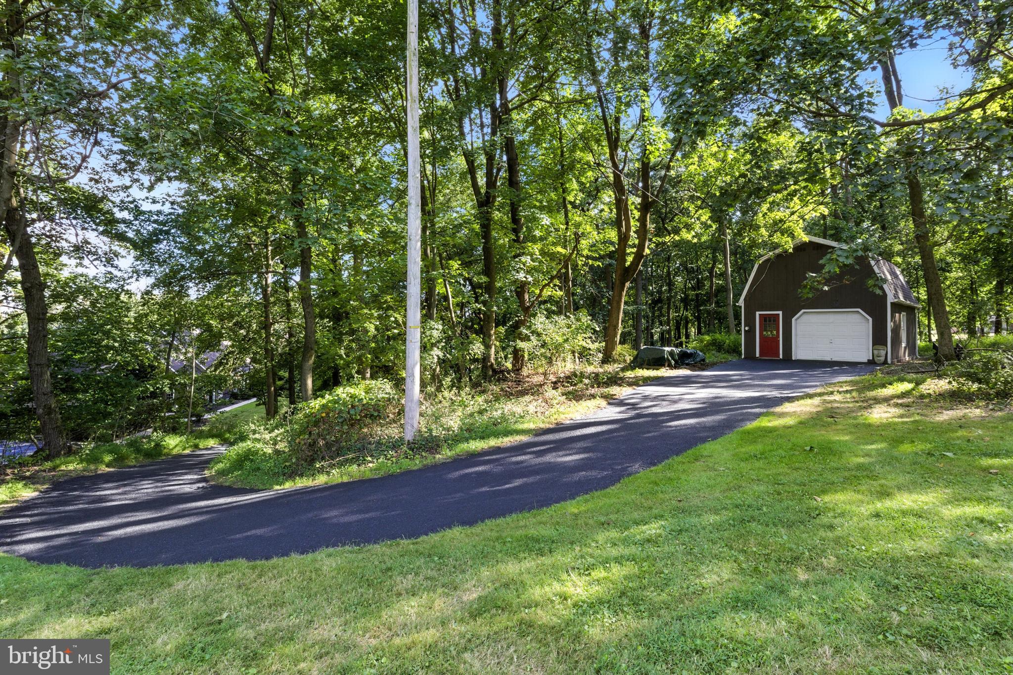 EAST YORK - Residential