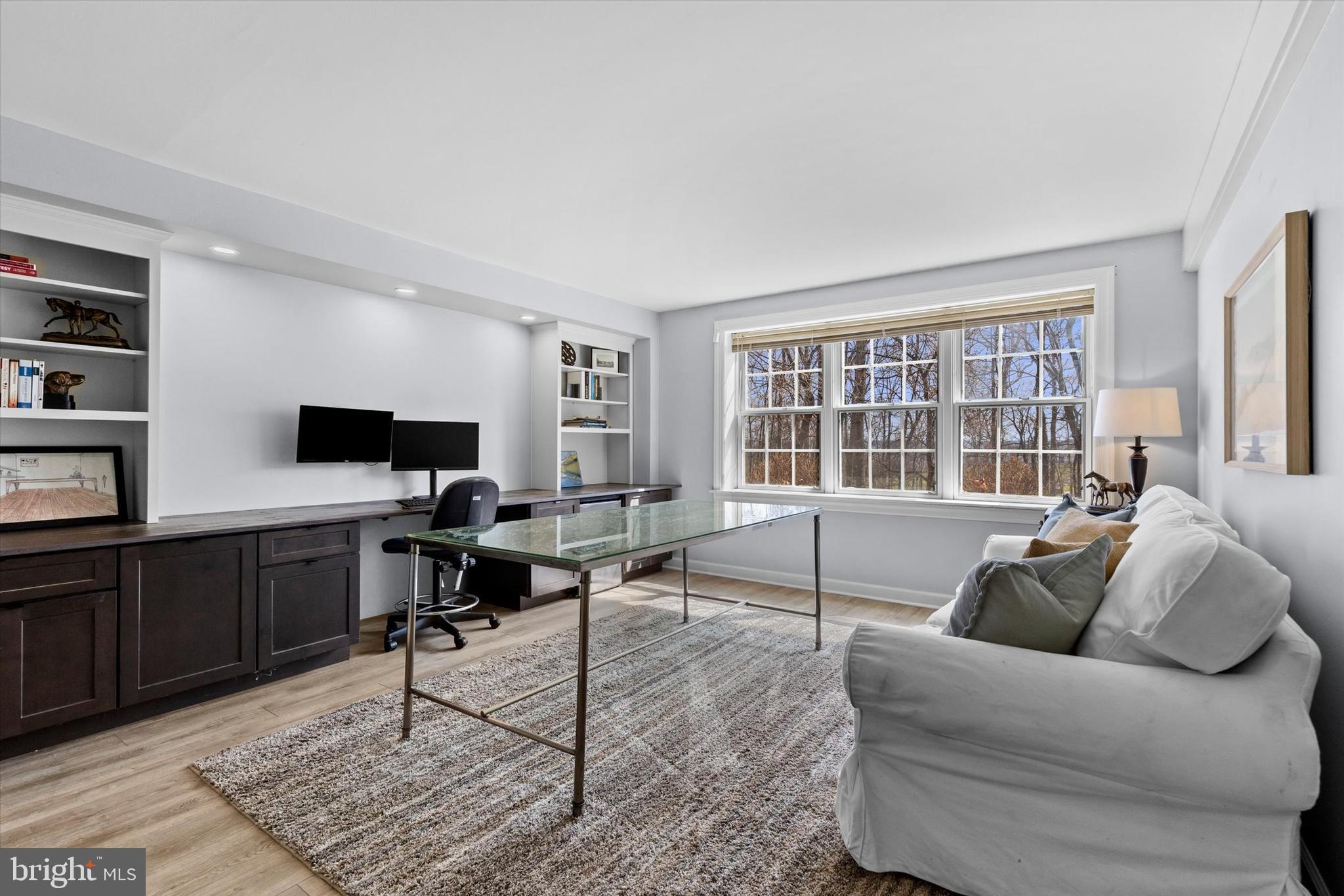 EAST YORK - Residential