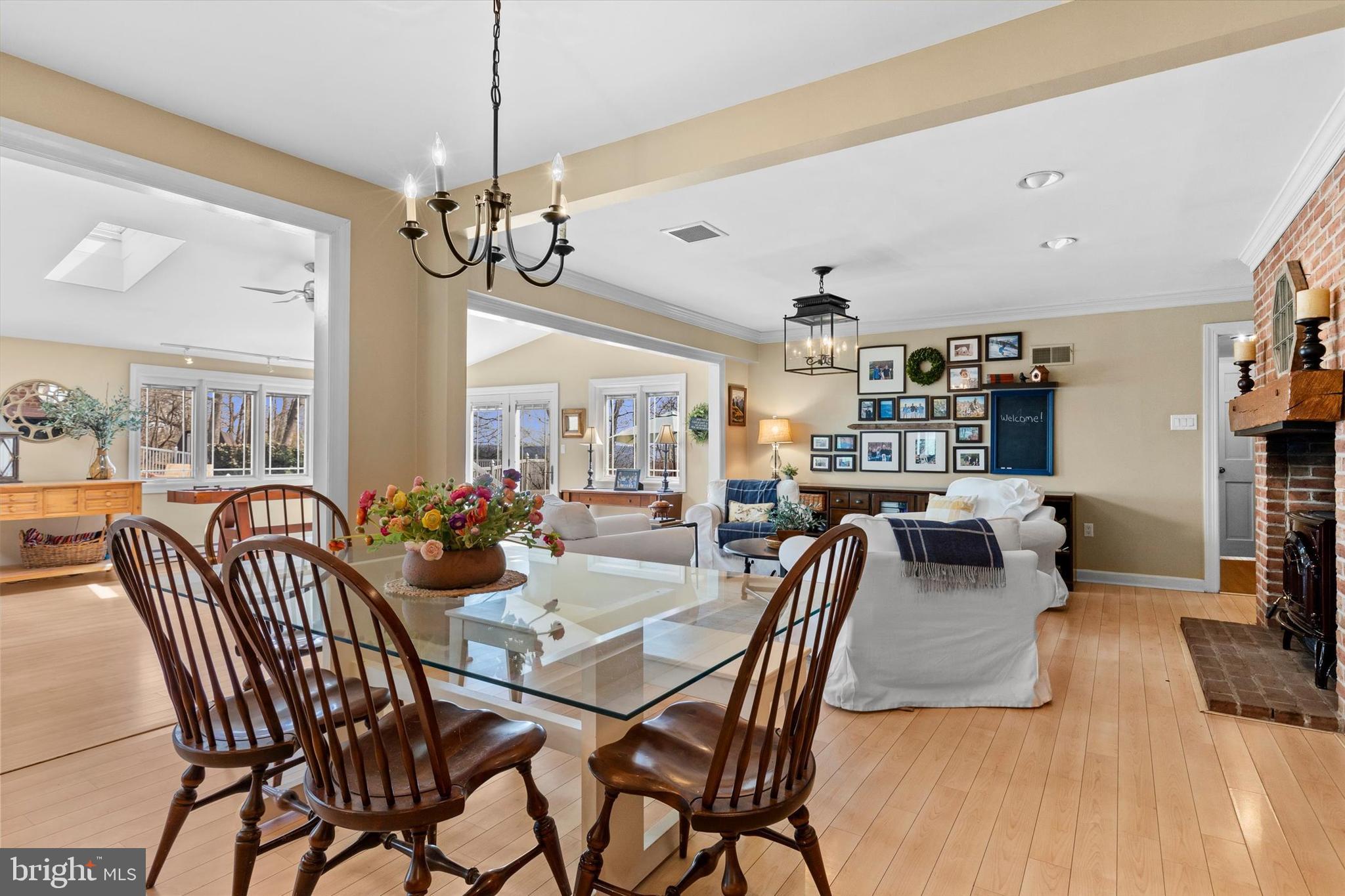 EAST YORK - Residential