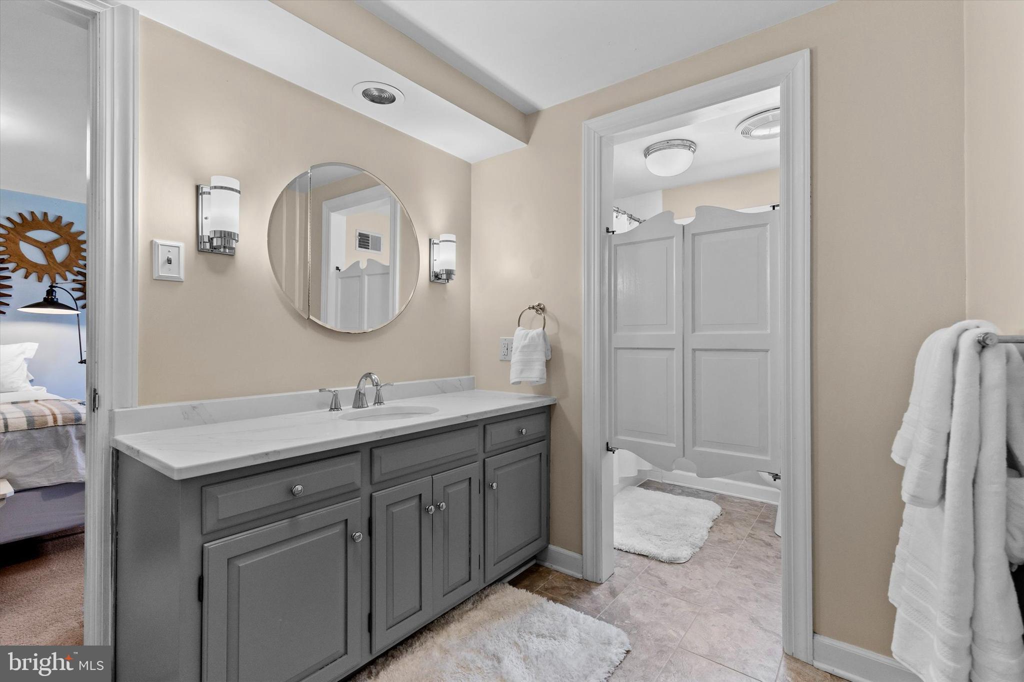 EAST YORK - Residential